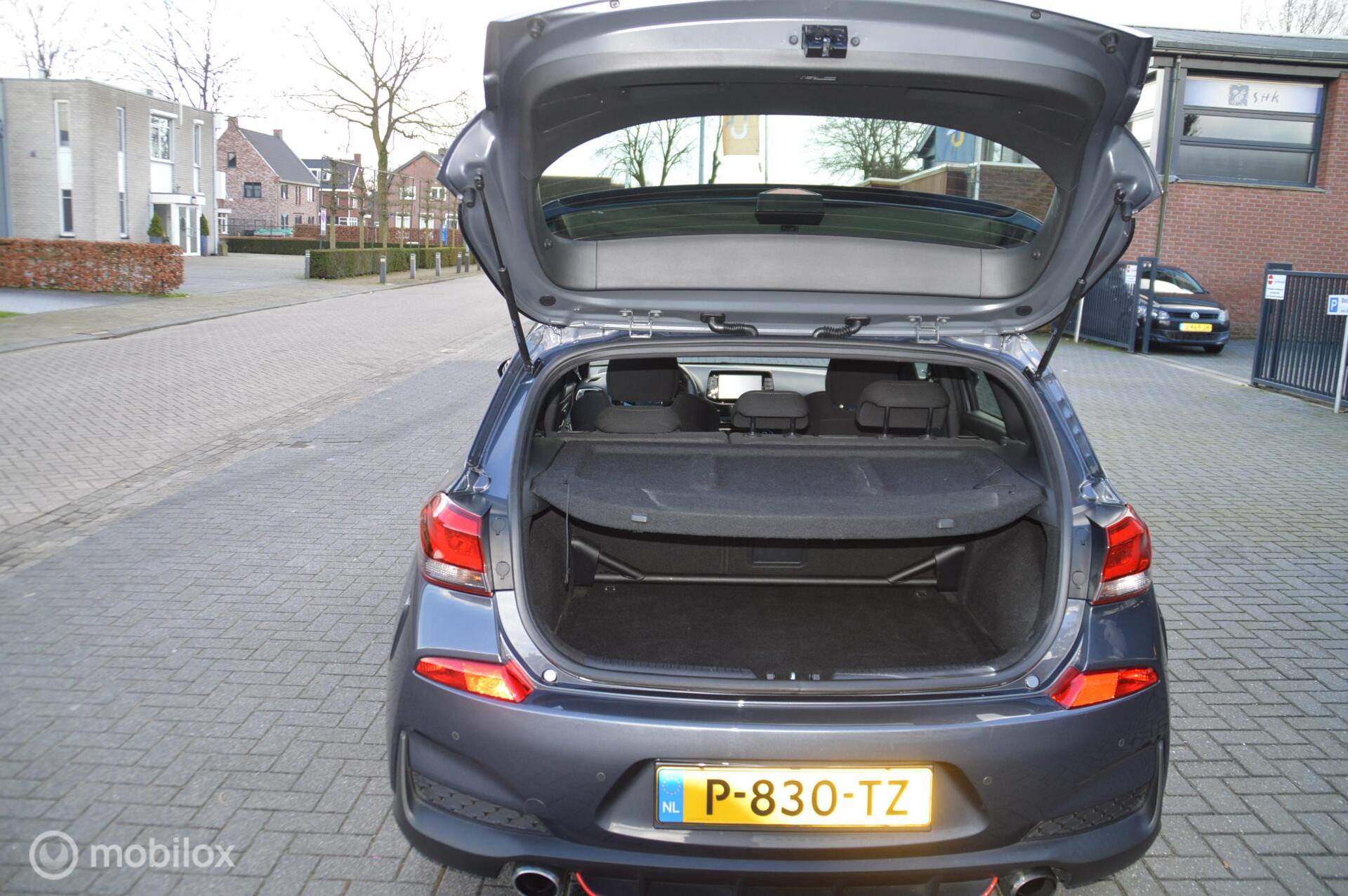 Foto van Hyundai I 30 N