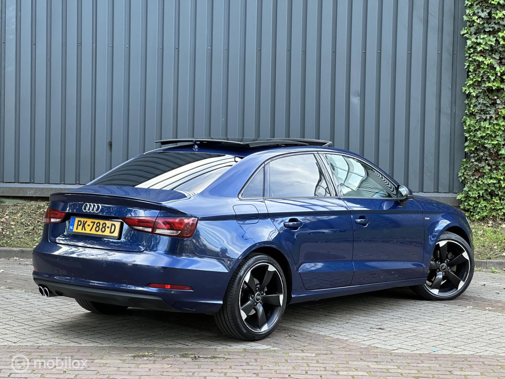 Foto van Audi A3 Limousine
