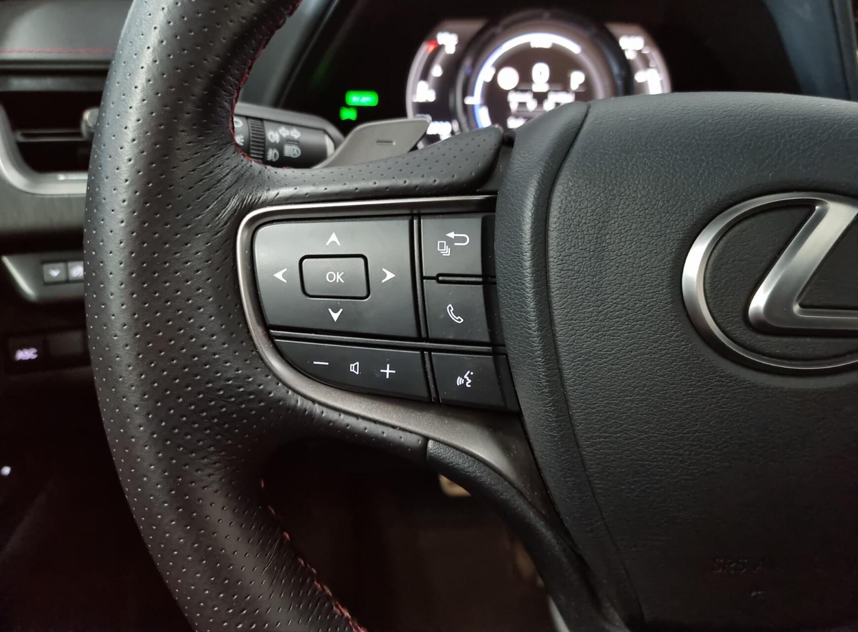 Foto van Lexus Lexus Ux250h