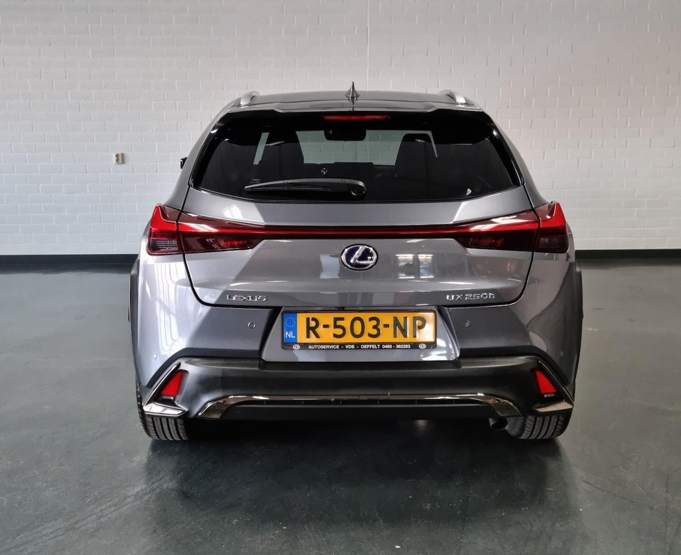 Foto van Lexus Lexus Ux250h