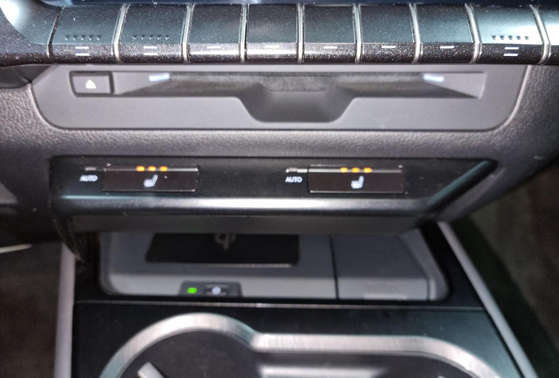 Foto van Lexus Lexus Ux250h