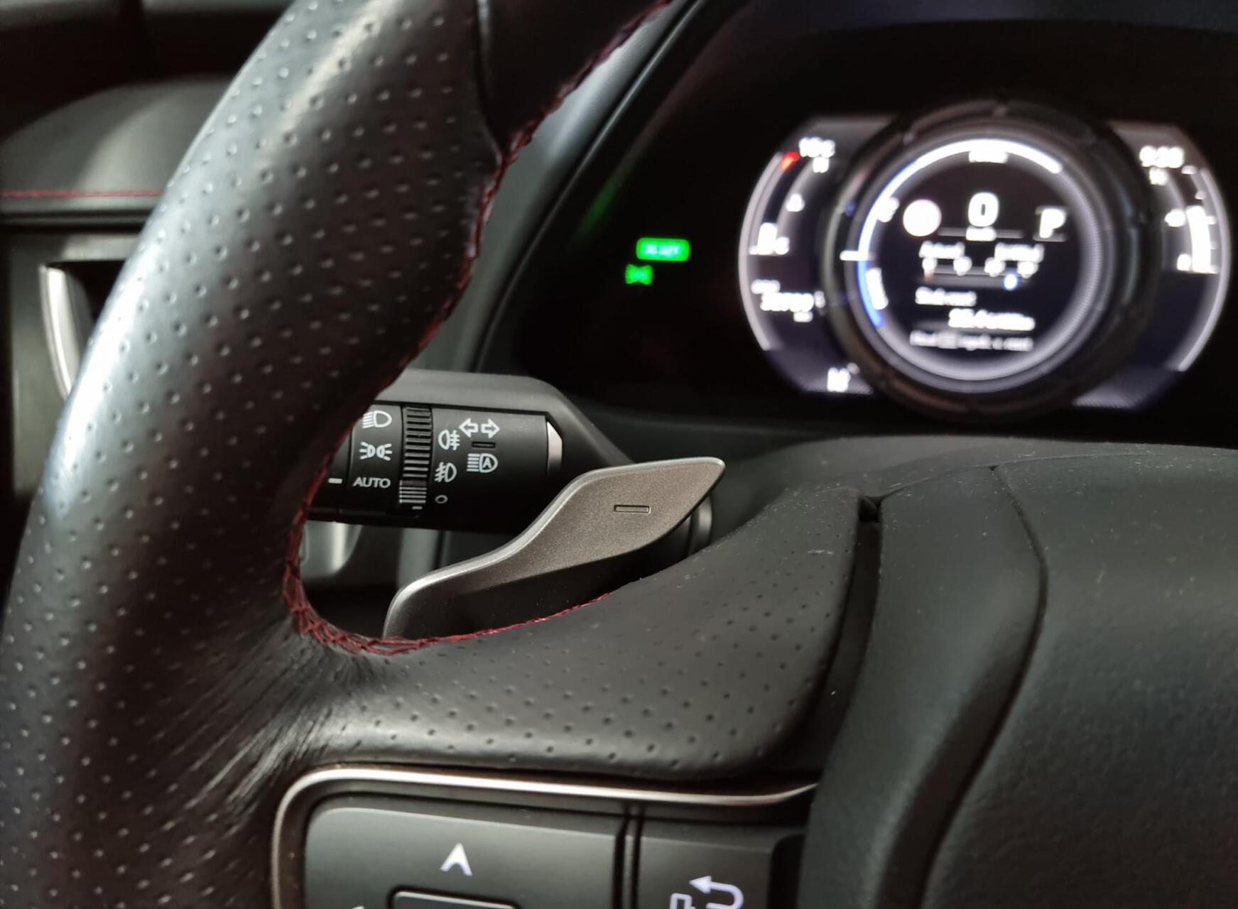 Foto van Lexus Lexus Ux250h