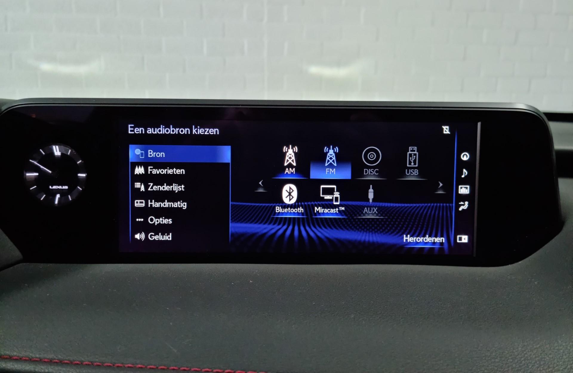 Foto van Lexus Lexus Ux250h