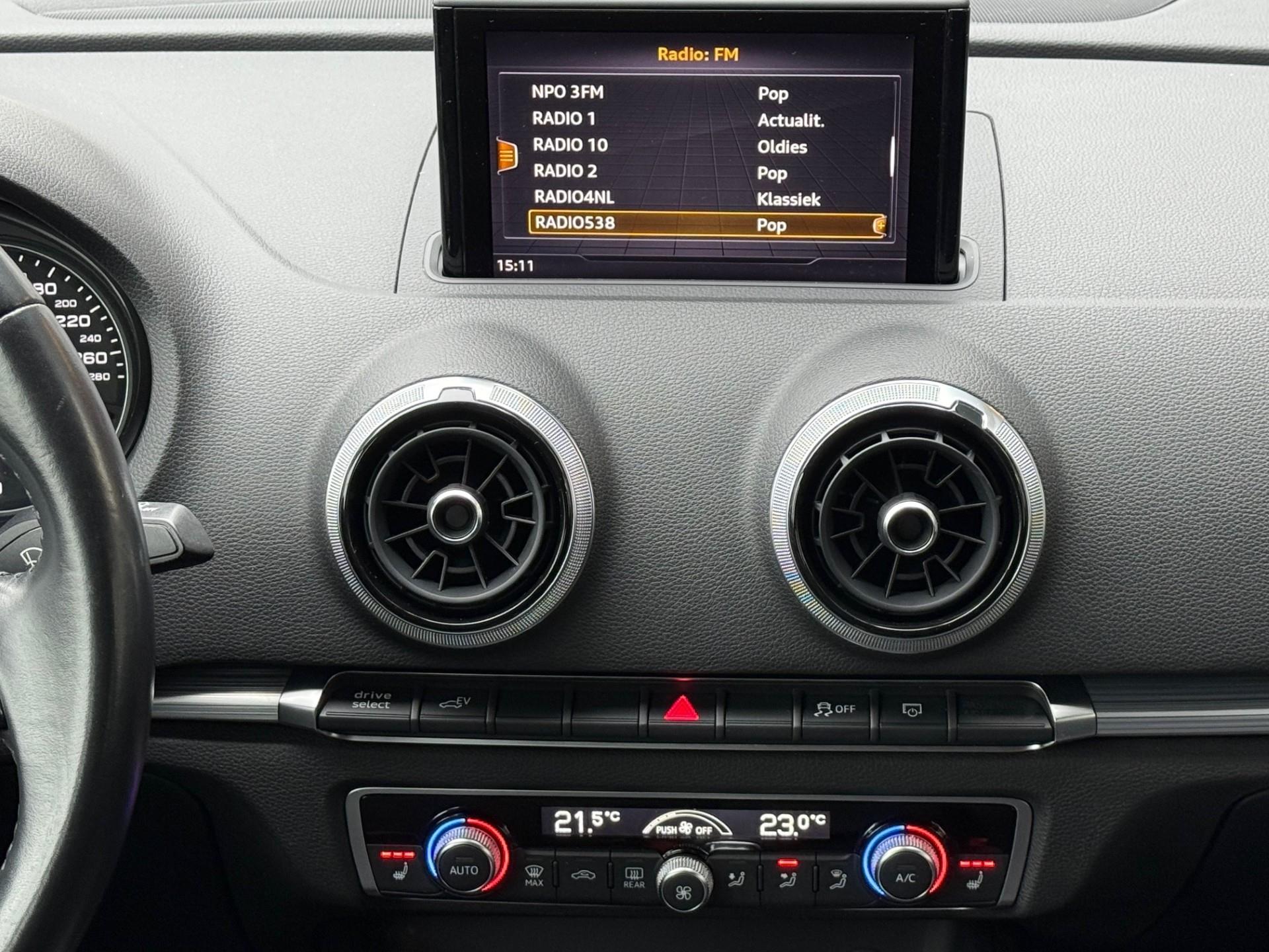 Foto van Audi A3 Sportback E-tron