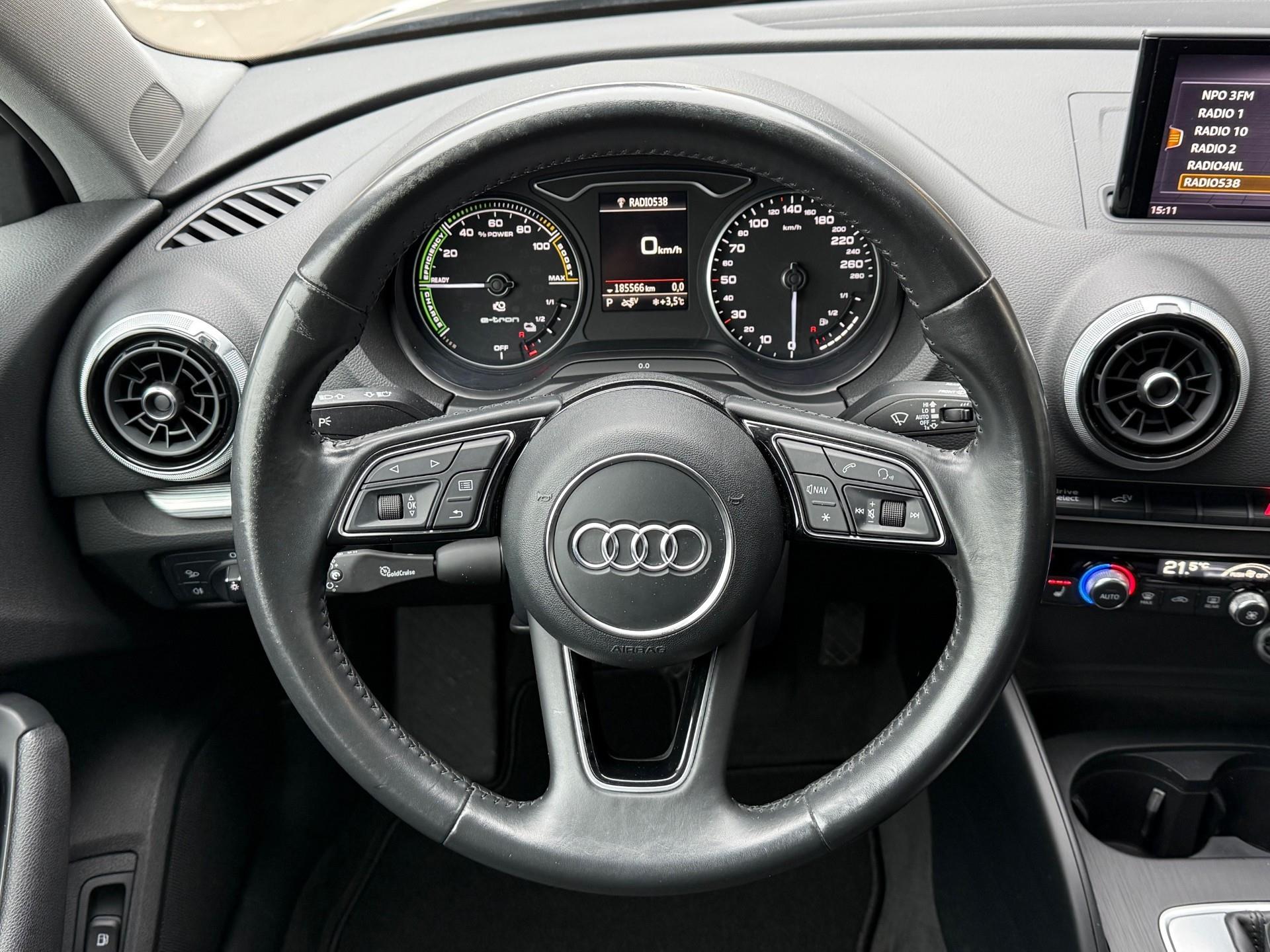 Foto van Audi A3 Sportback E-tron
