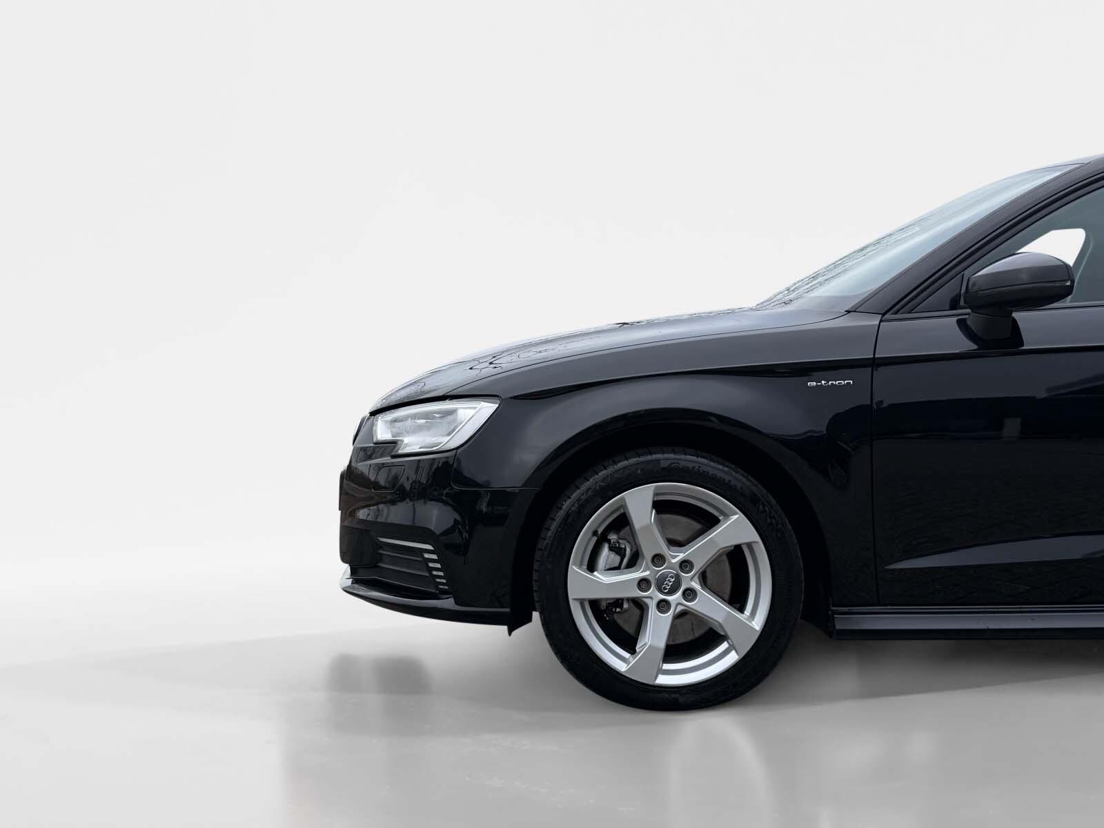 Foto van Audi A3 Sportback E-tron
