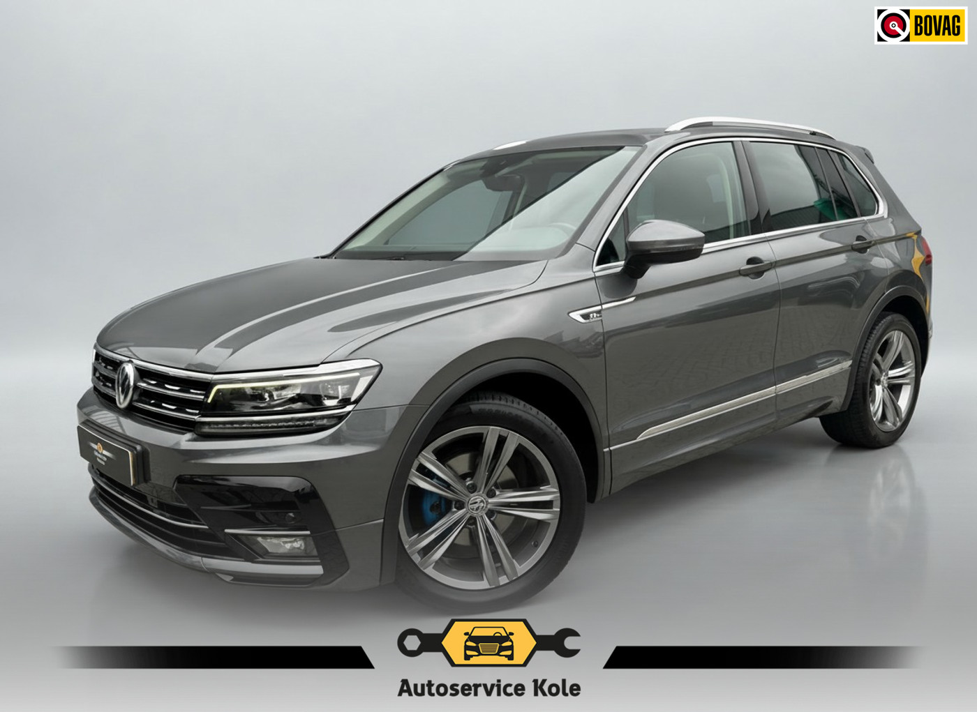 Volkswagen Tiguan 1.4 TSI Automaat R-Line * Led Plus * Camera * Stoelverwarming * Adaptieve Cruise Control * 2018 - voorkant