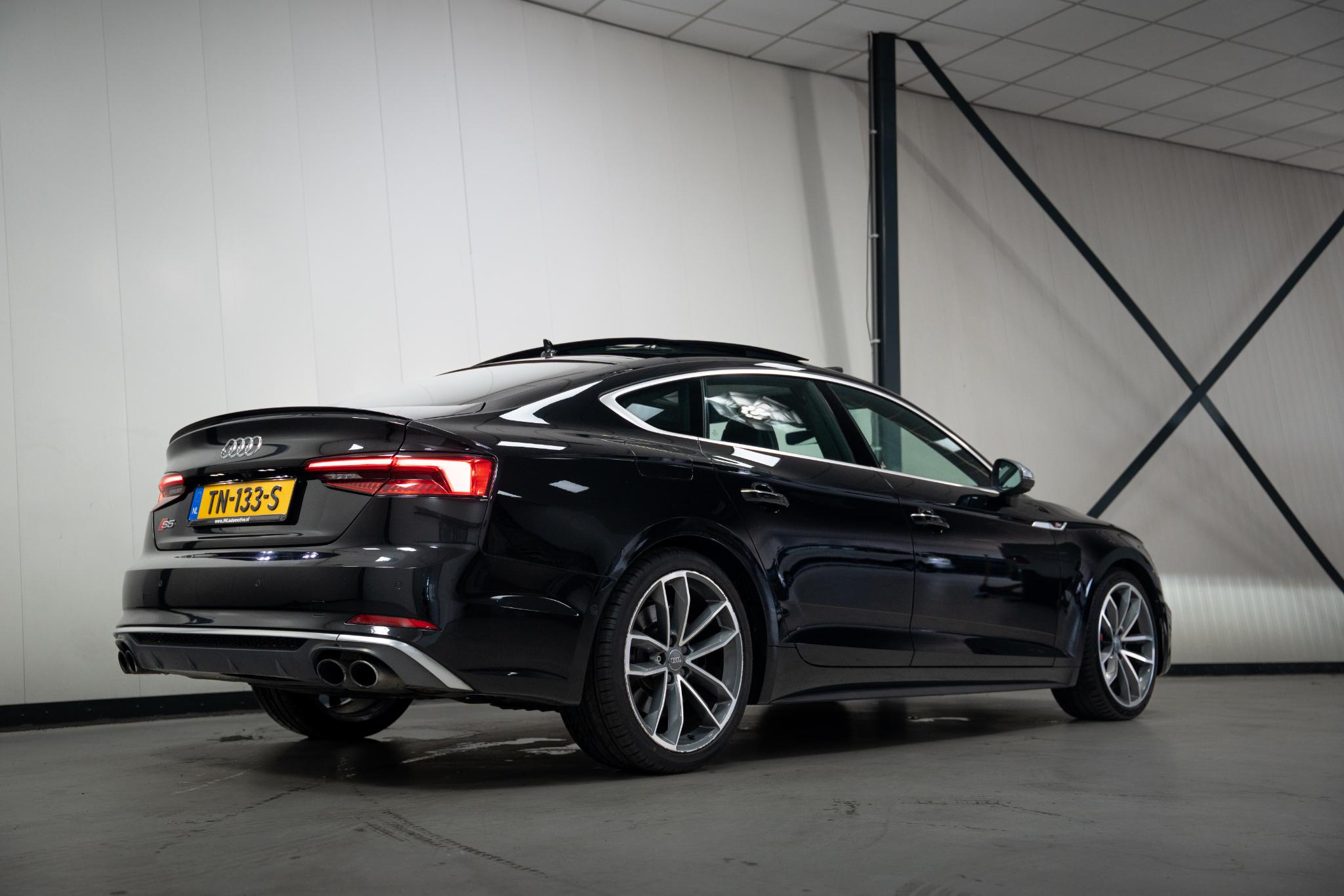 Foto van Audi S5 Sportback