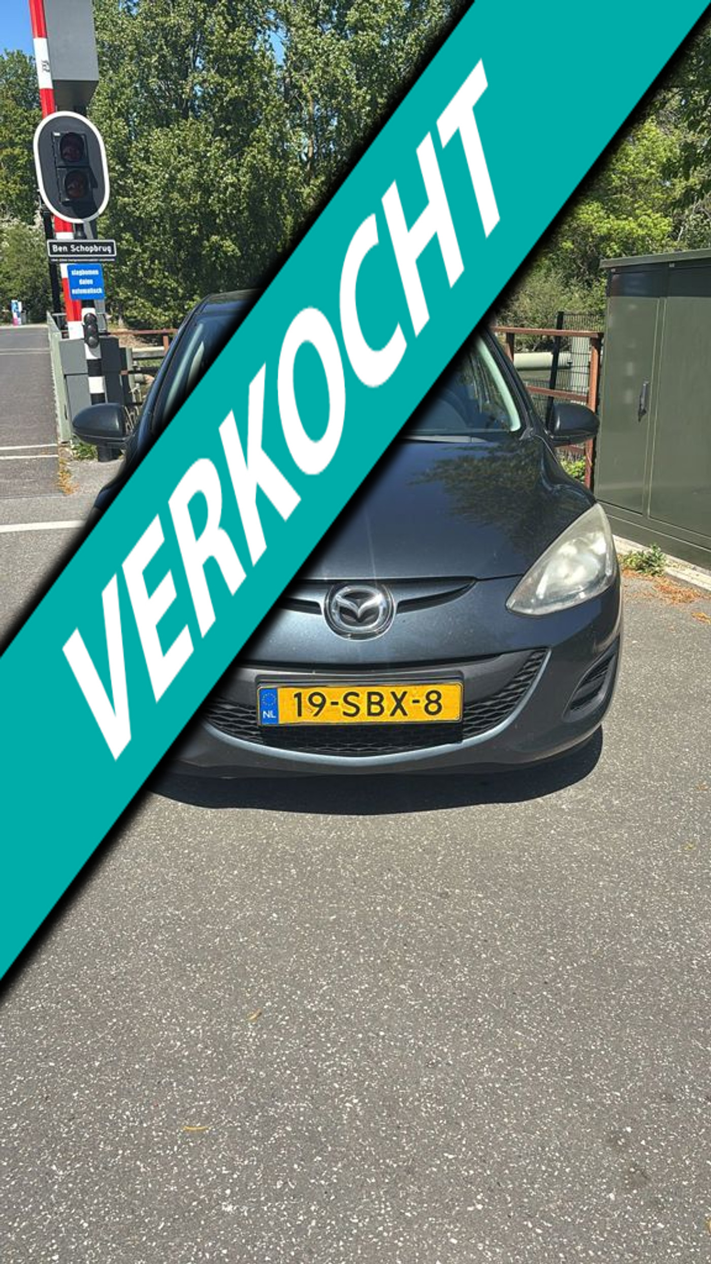 Mazda Mazda 2 1.3 BIFUEL Cool Zuinig & Betrouwbaar 2011 - voorkant