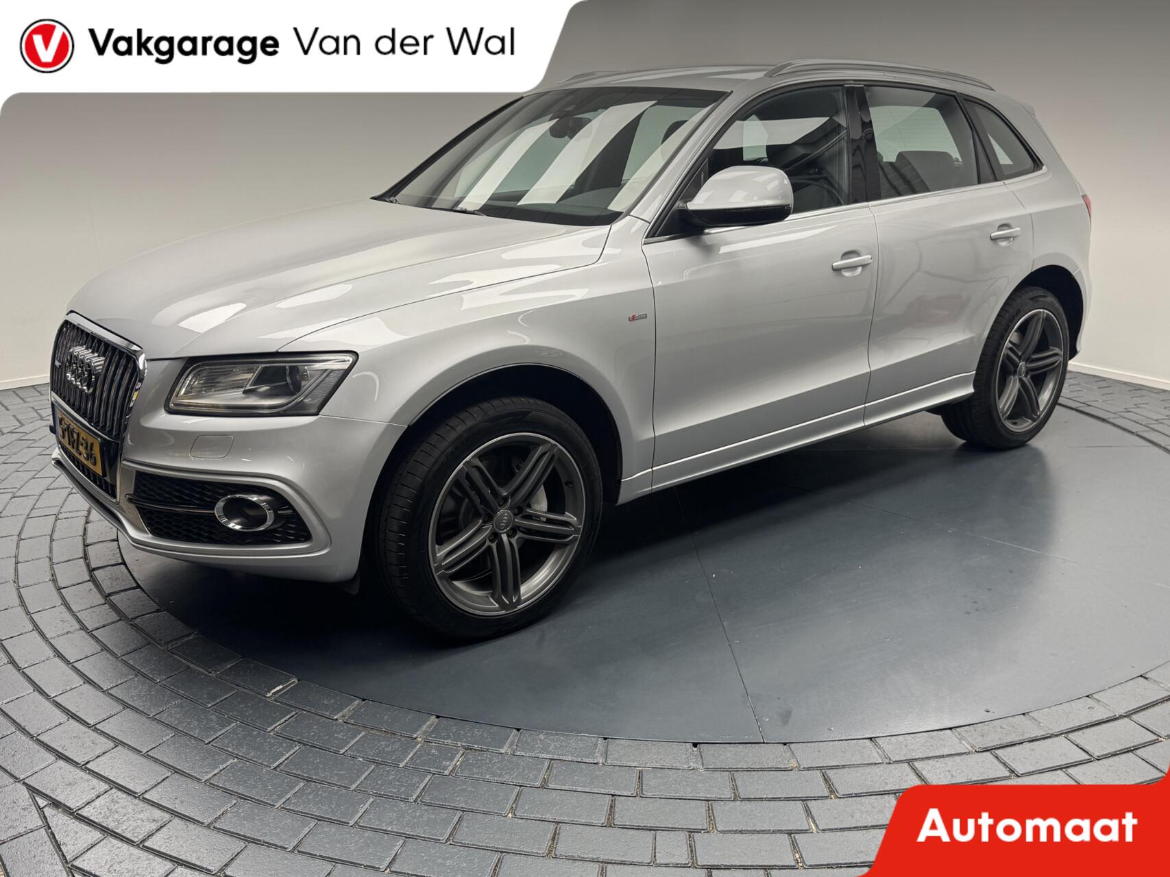 Audi Q5 3.0 TFSI Quattro S-Line Automaat-Trekhaak-Navigatie-Cr.contr-Clima-Leder-Stoelverwarming-Parkeersensoren-LED-Lm20''velgen-Elek.Klep 2012 - voorkant