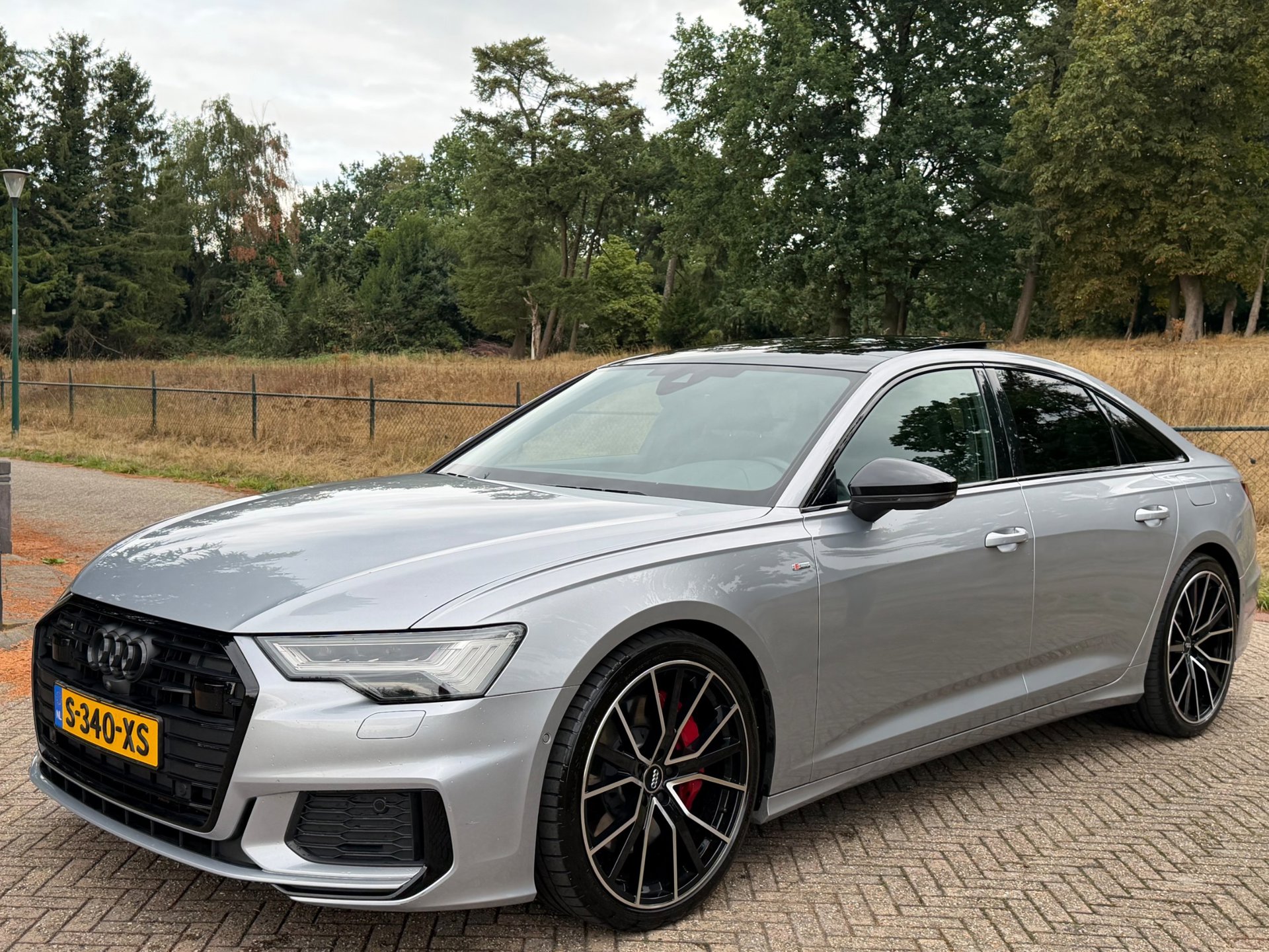 Foto van Audi A6 55 TFSI E