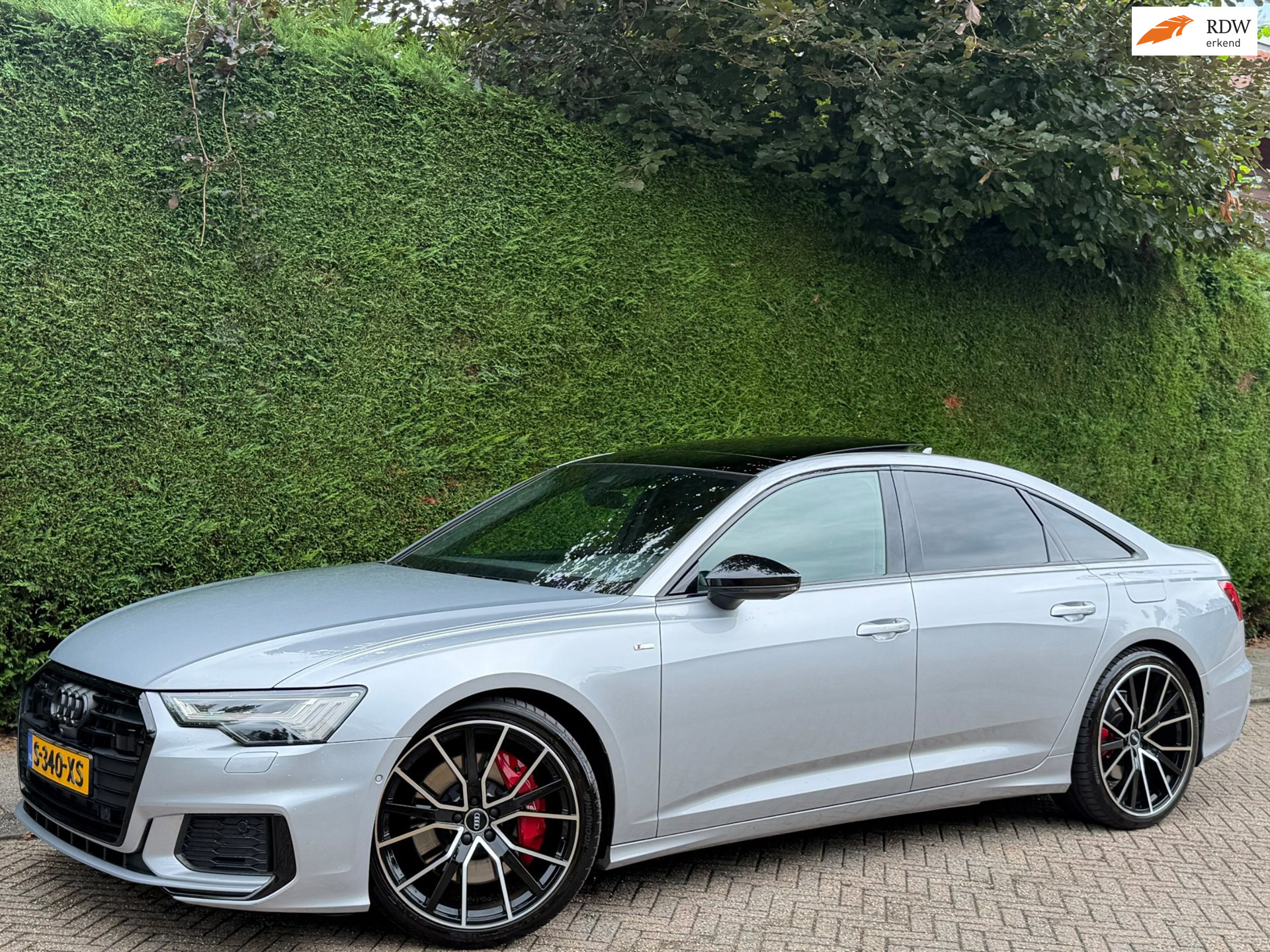 Audi A6 55 TFSI E 55 TFSI e Competition RIJDNIEUW/PANO/SFEER 2020 - voorkant