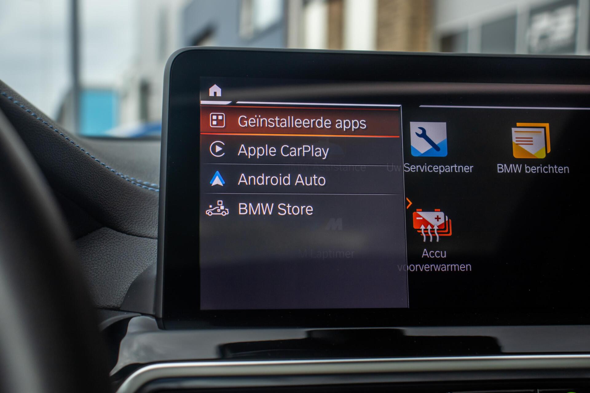 Foto van BMW Ix3
