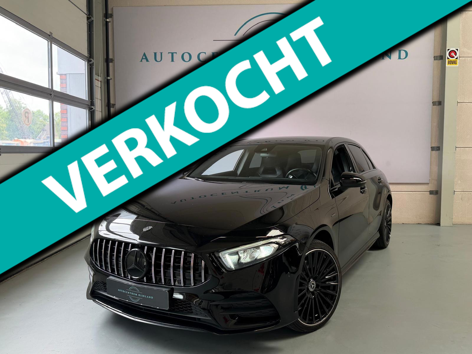 Mercedes-Benz A 250 E 250 e AMG Night Edition Automaat, Navi, Carplay, Sfeer Verlichting, Trekhaak 2021 - voorkant