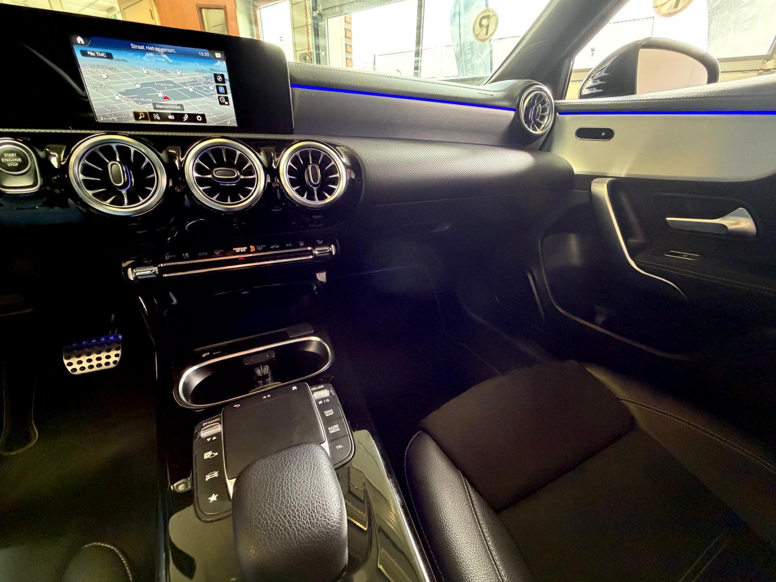 Foto van Mercedes-Benz A 250 E