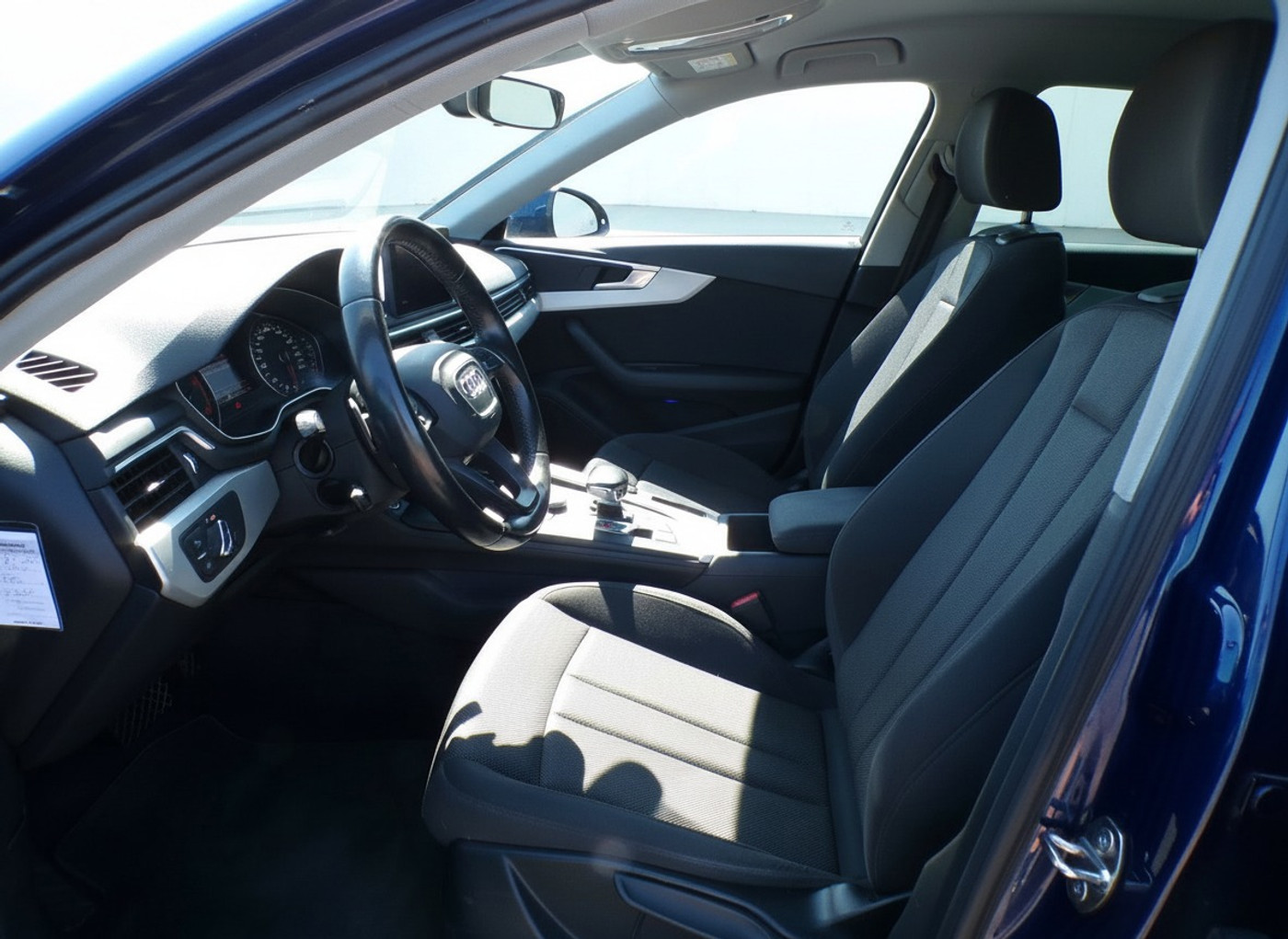 Foto van Audi A4 Limousine