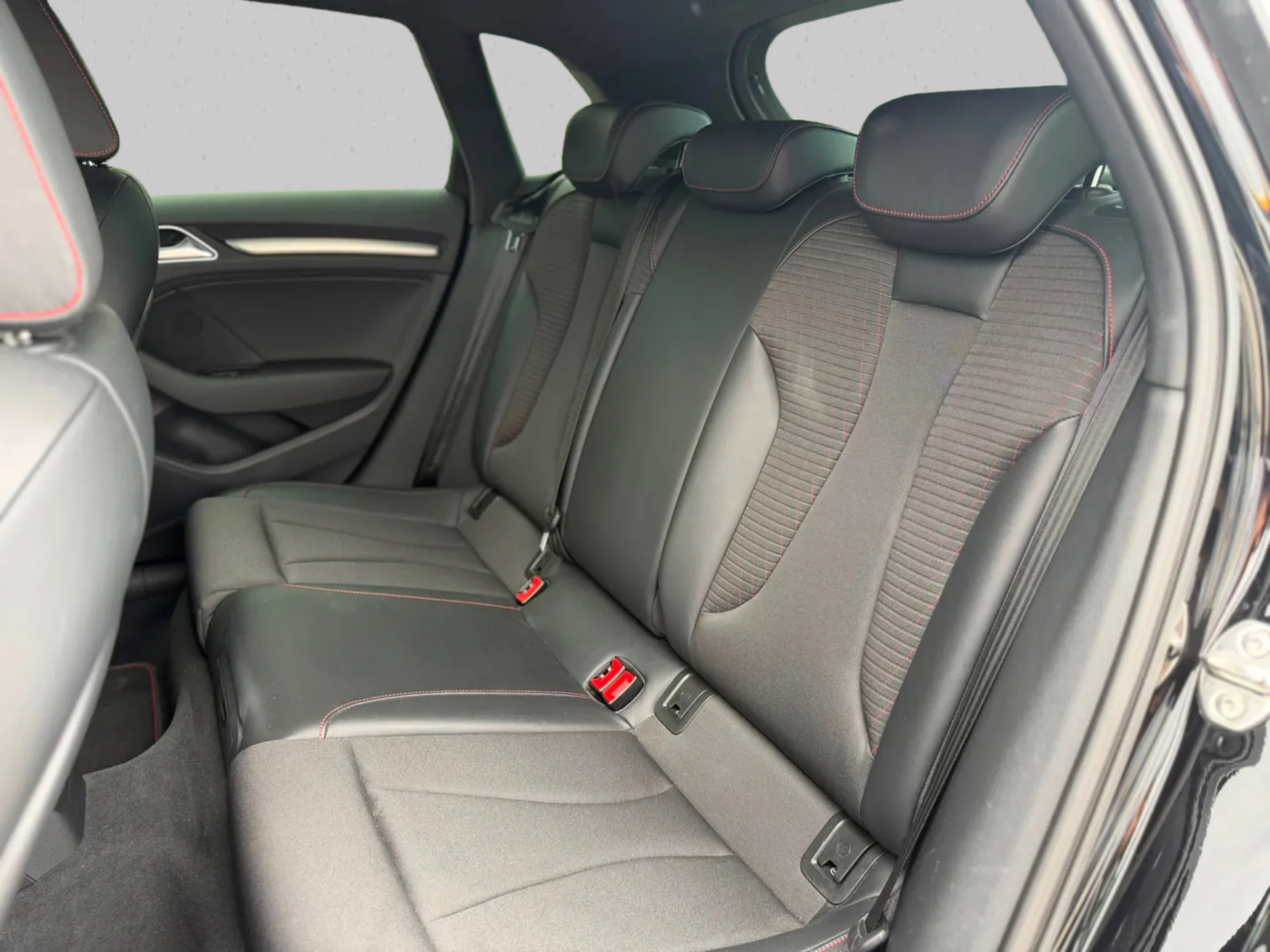 Foto van Audi S3 Sportback