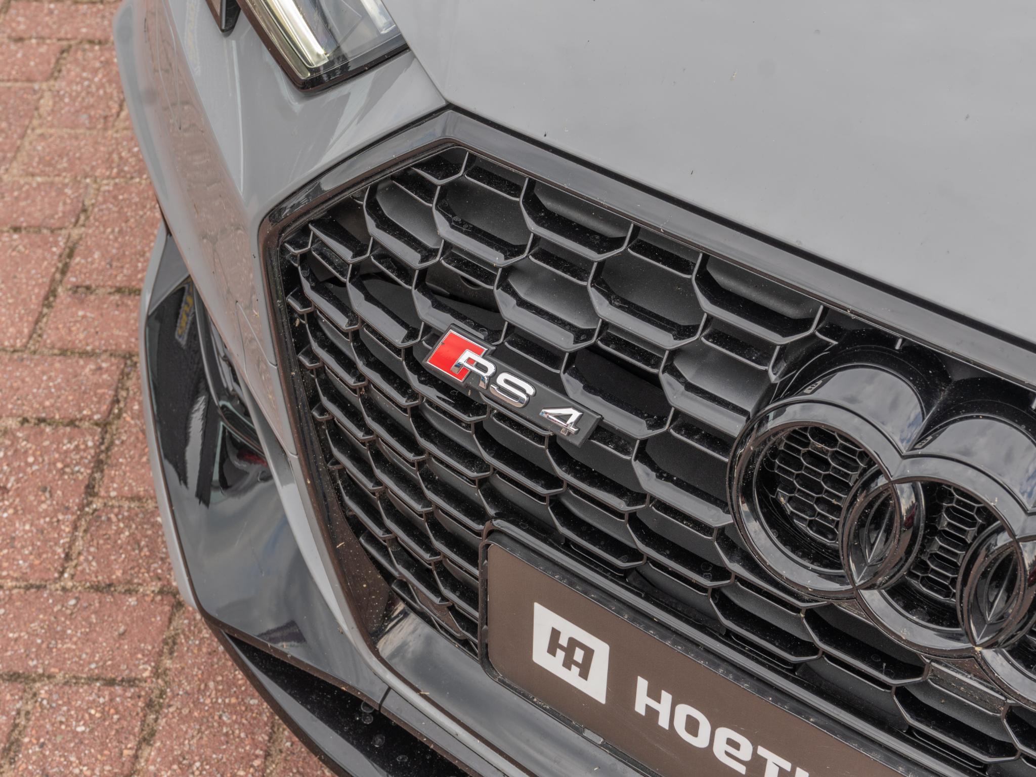 Foto van Audi RS 4 Avant