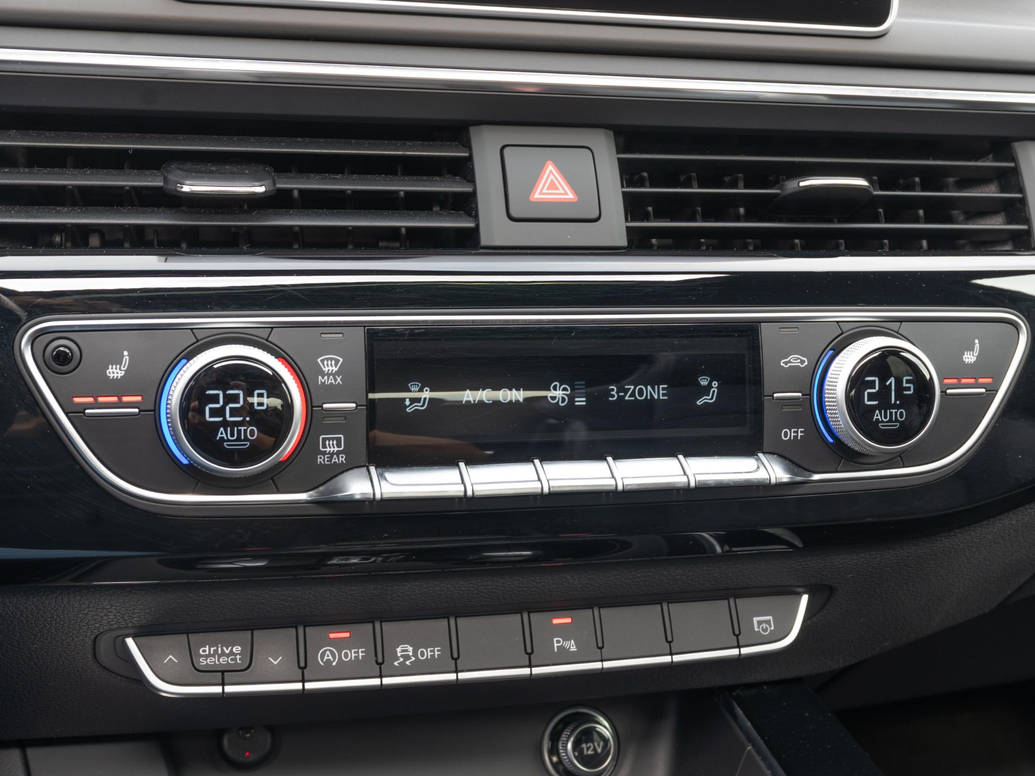 Foto van Audi RS 4 Avant