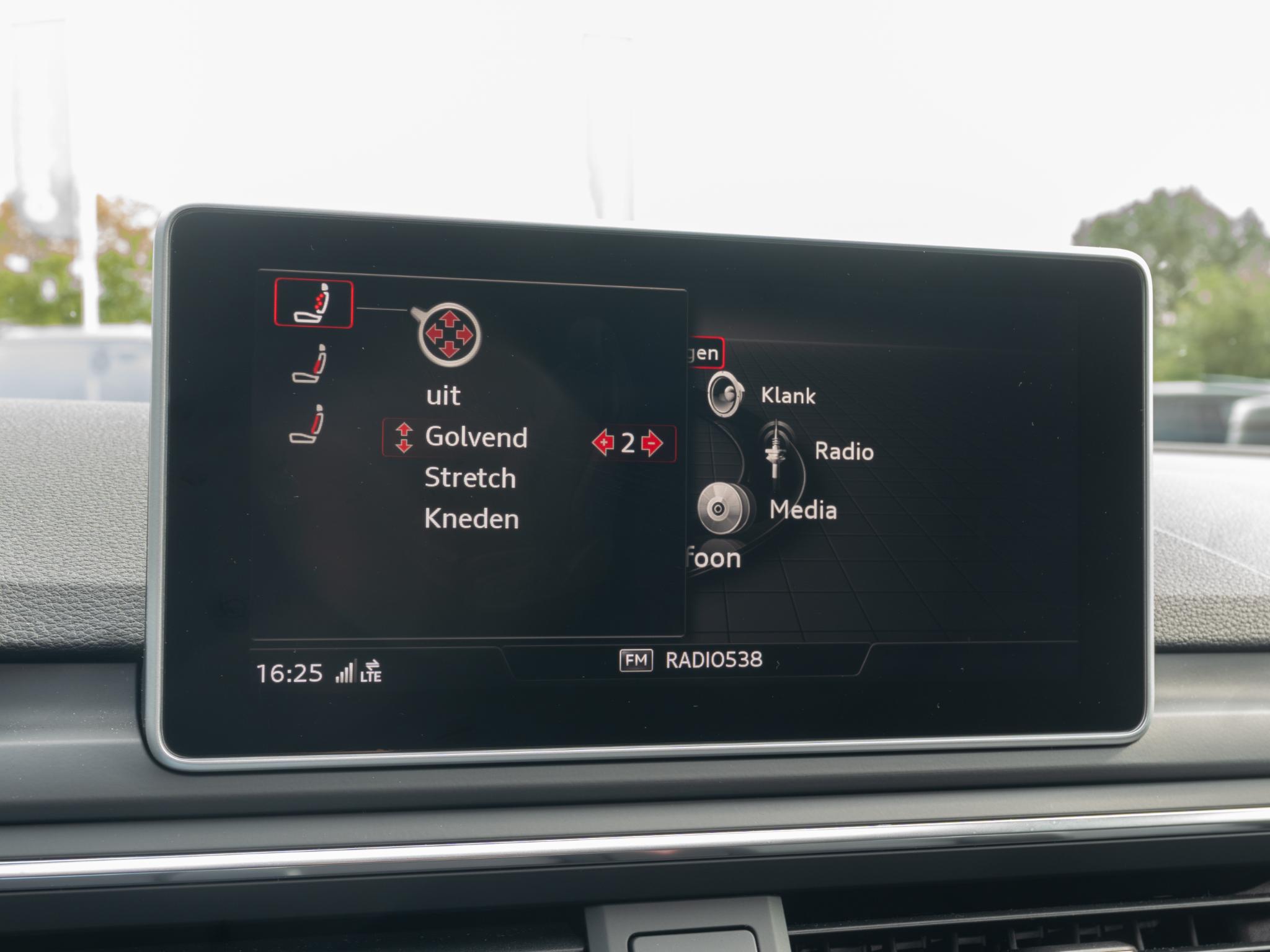 Foto van Audi RS 4 Avant