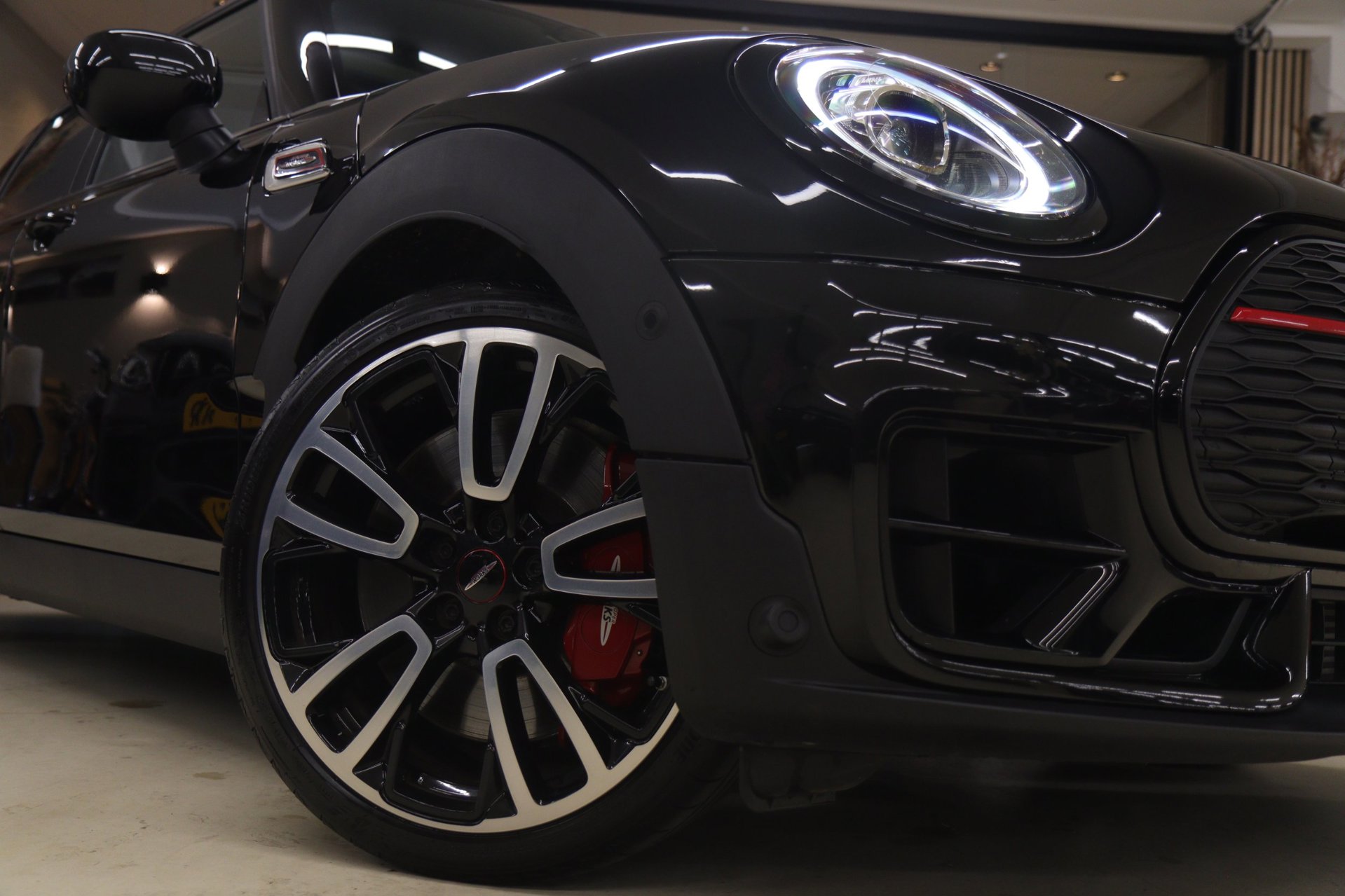 Foto van Mini Clubman JCW All4