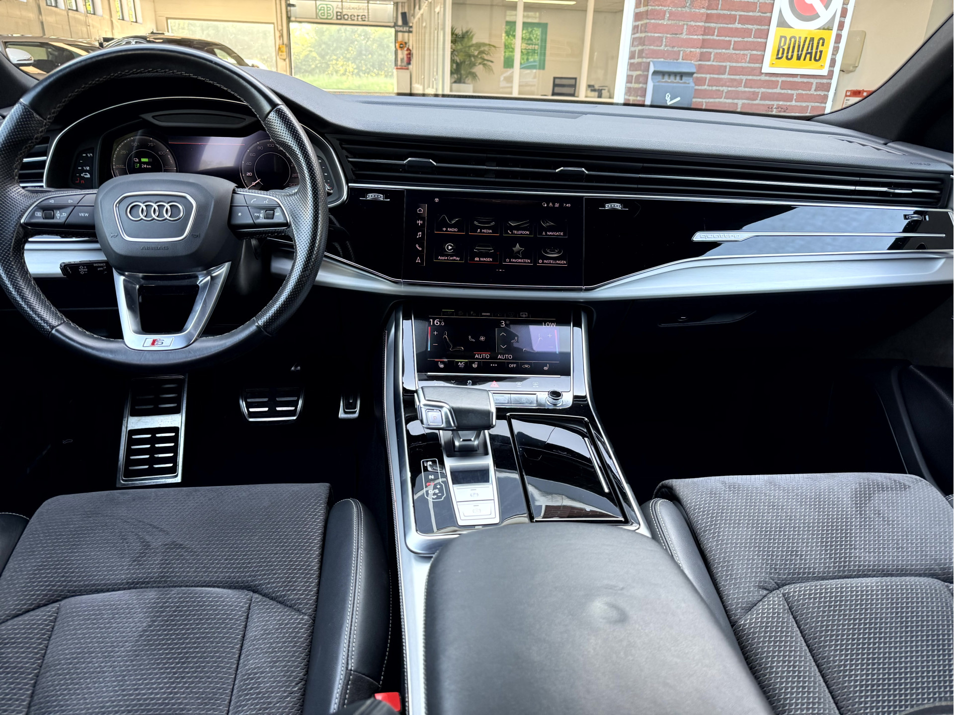 Foto van Audi Q8