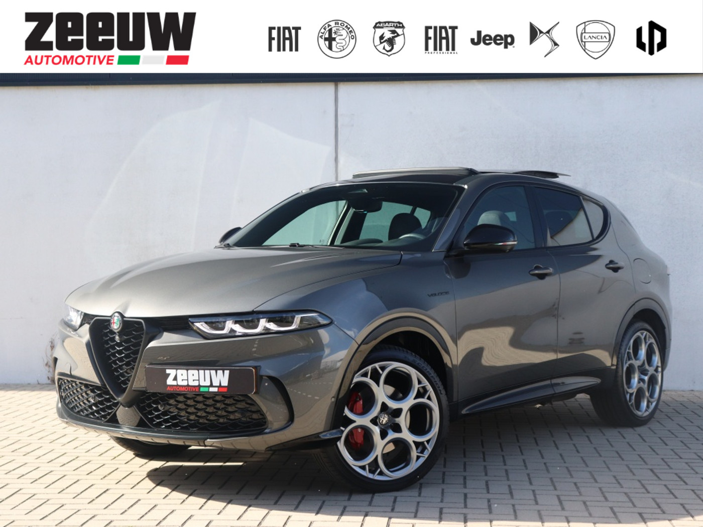 Alfa Romeo Tonale 1.3T PHEV 280 PK Veloce | Pano | Leder | Winter | 20" 2025 - voorkant
