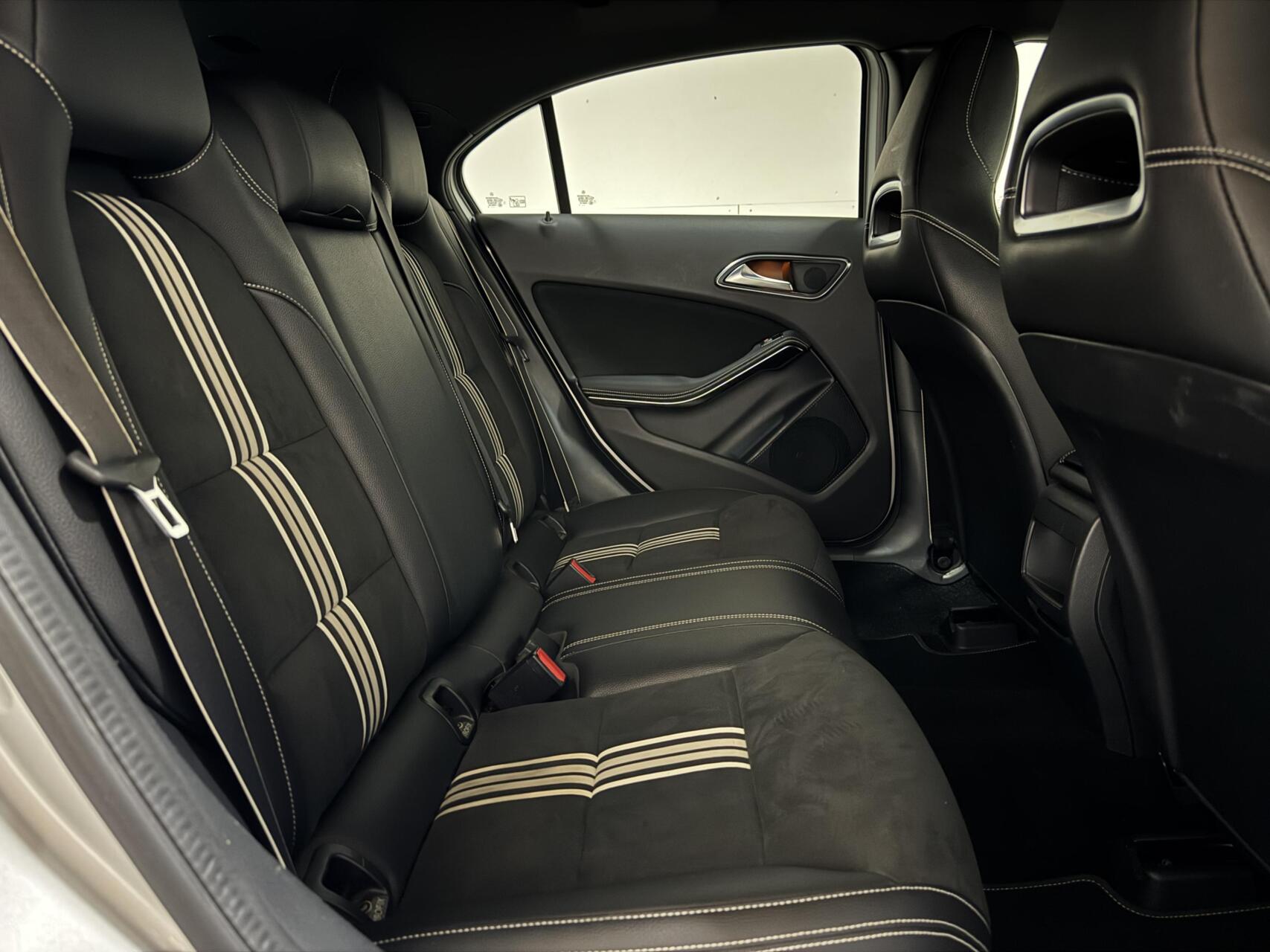 Foto van Mercedes-Benz A 160