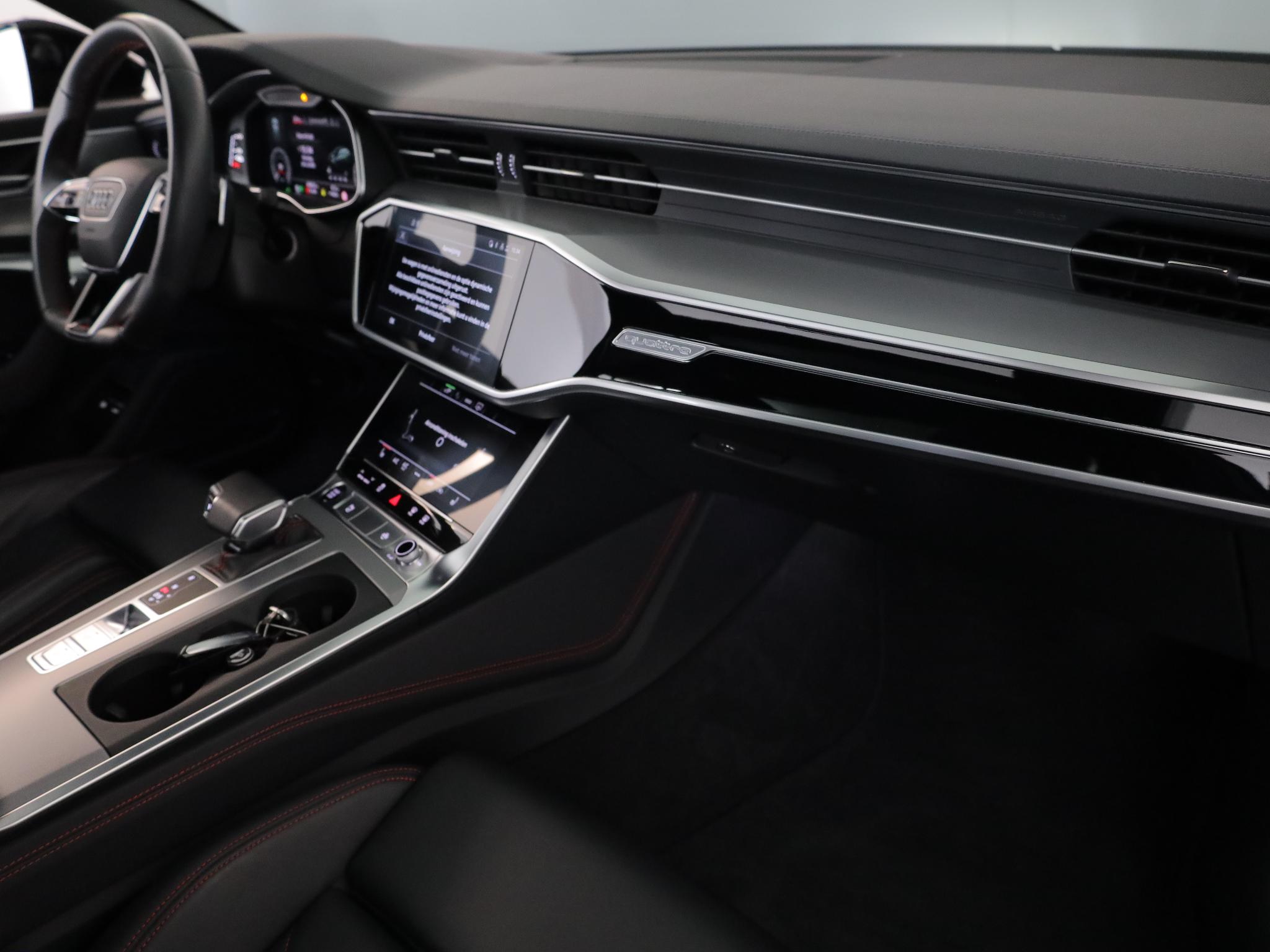 Foto van Audi A6 Avant 55 TFSI E