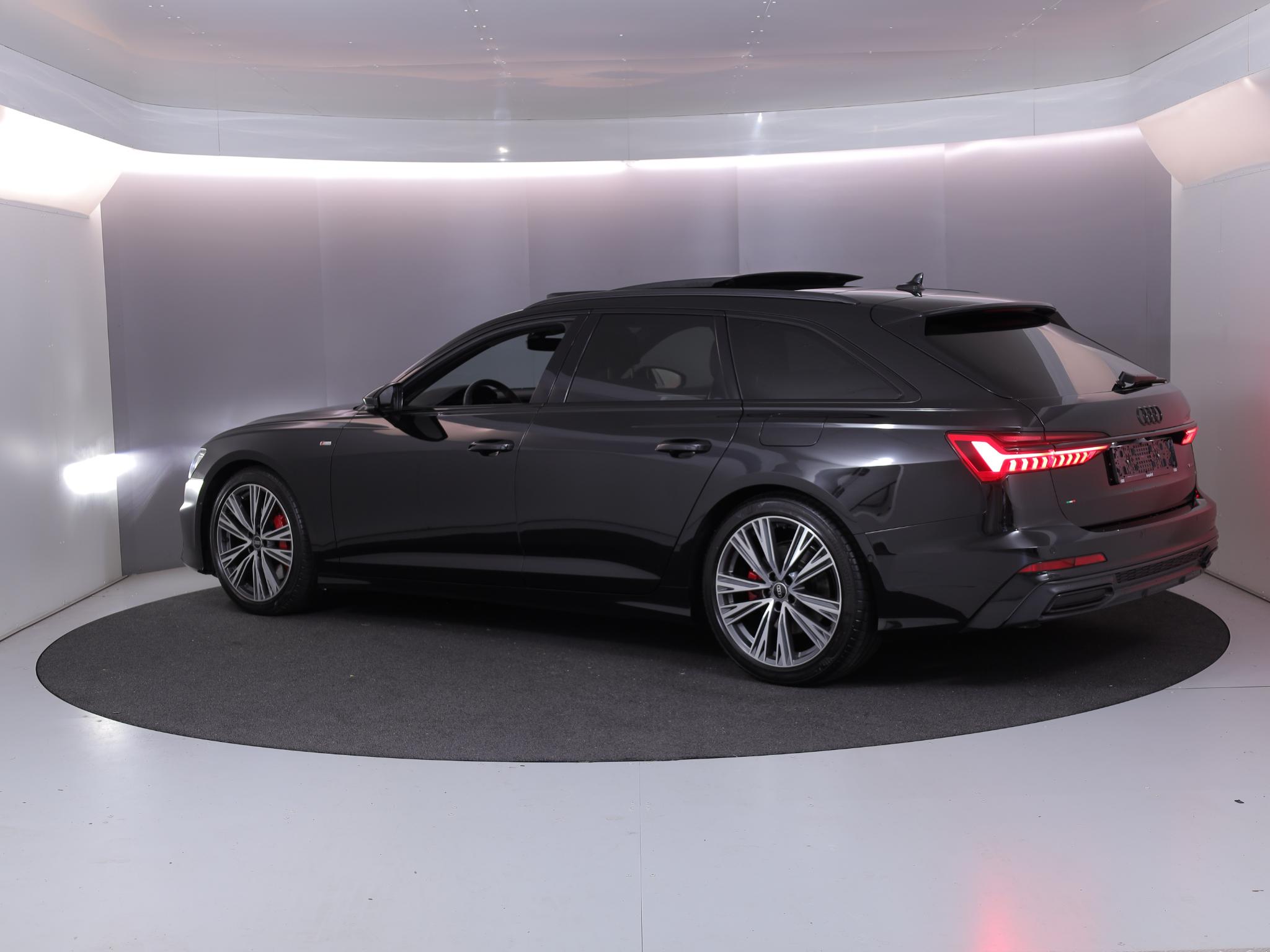 Foto van Audi A6 Avant 55 TFSI E