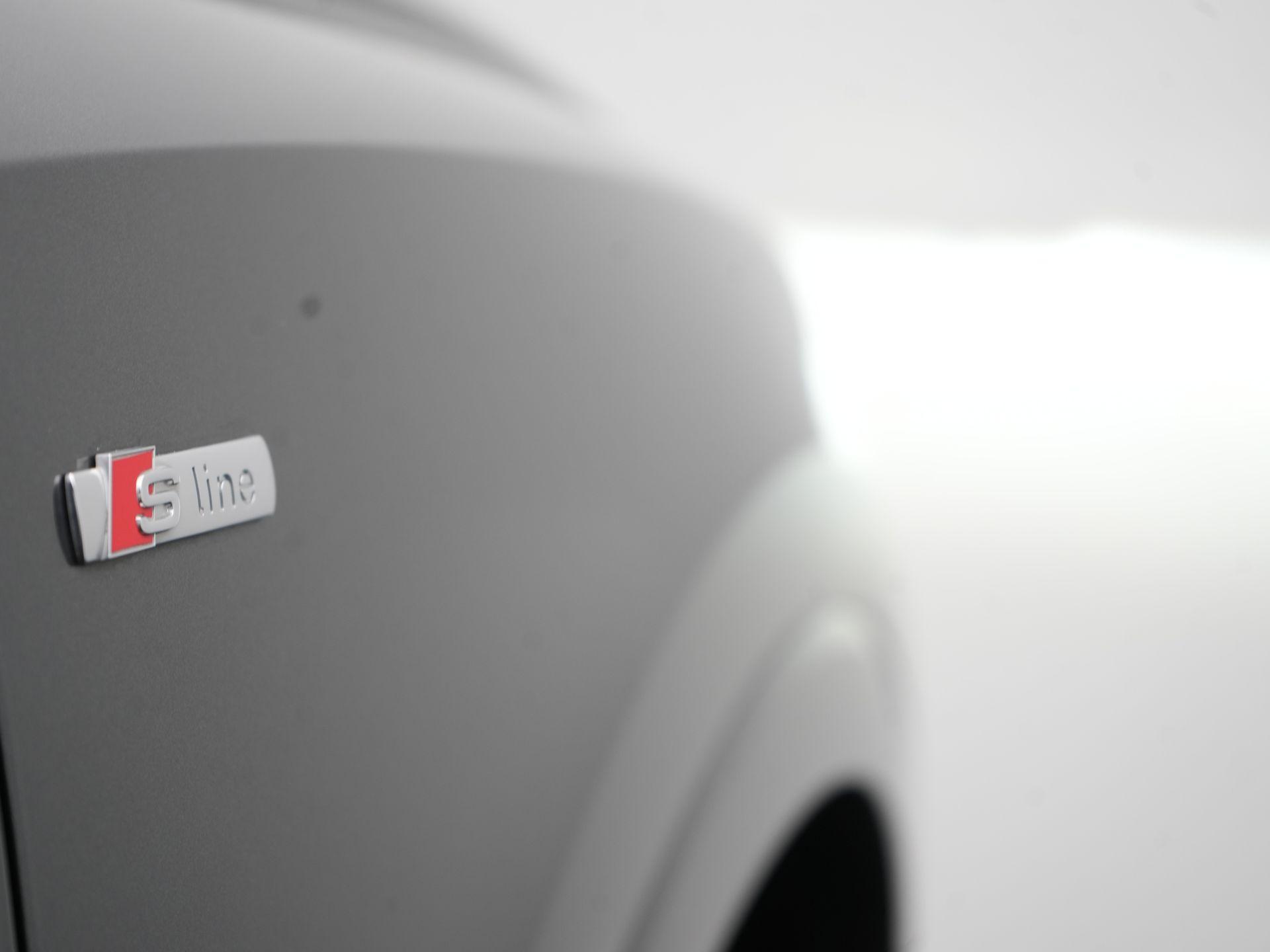 Foto van Audi Q3 E-tron