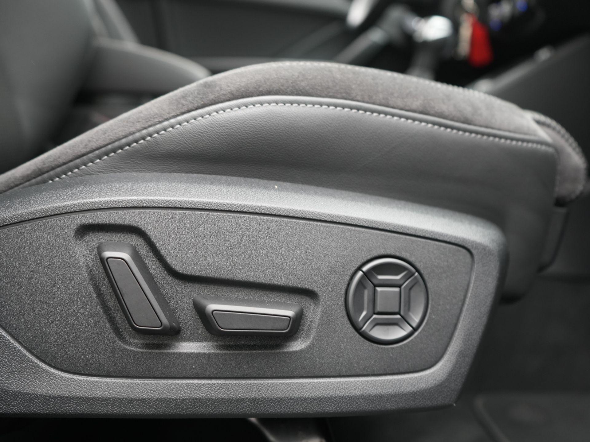 Foto van Audi Q3 E-tron
