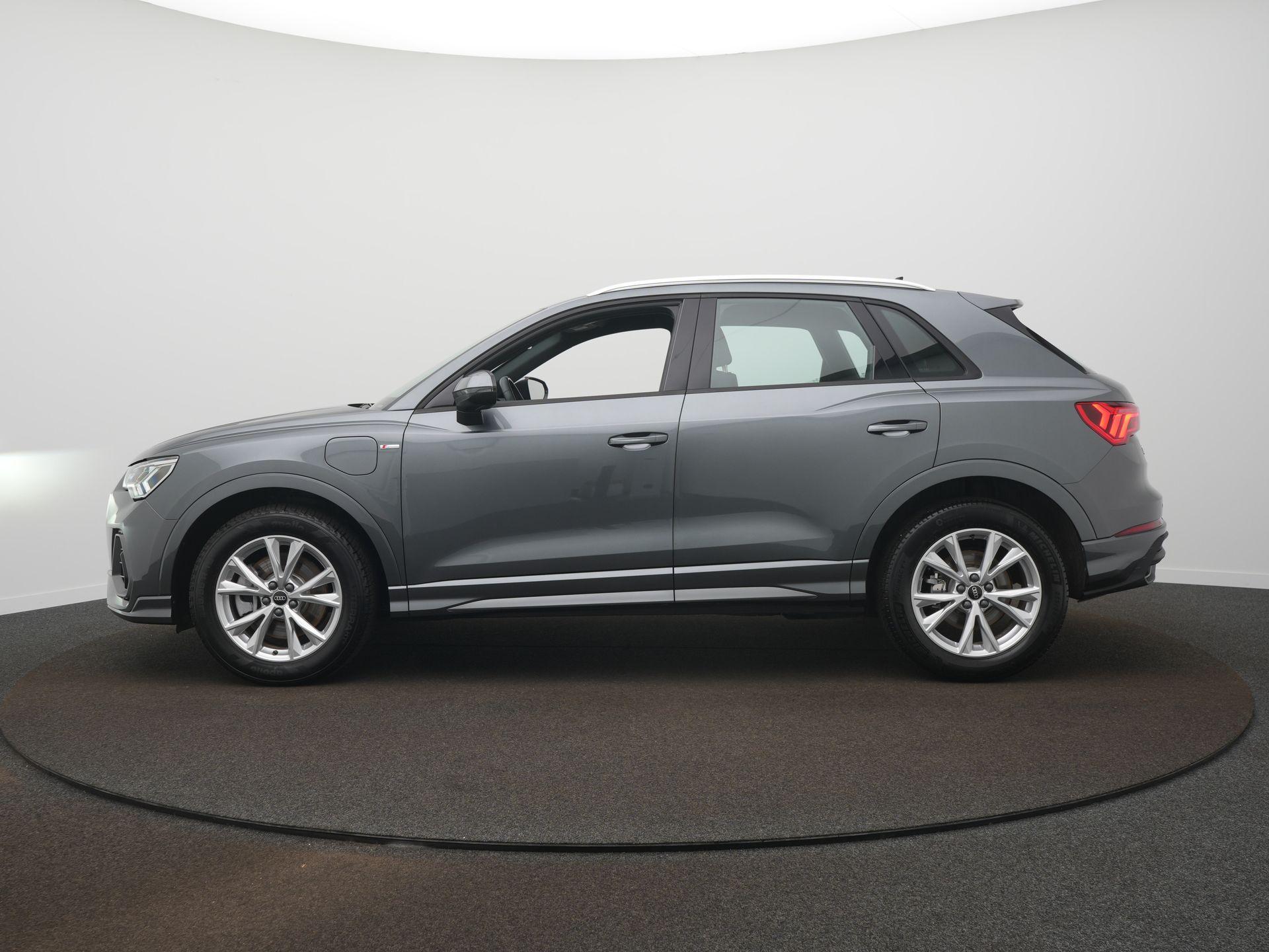 Foto van Audi Q3 E-tron