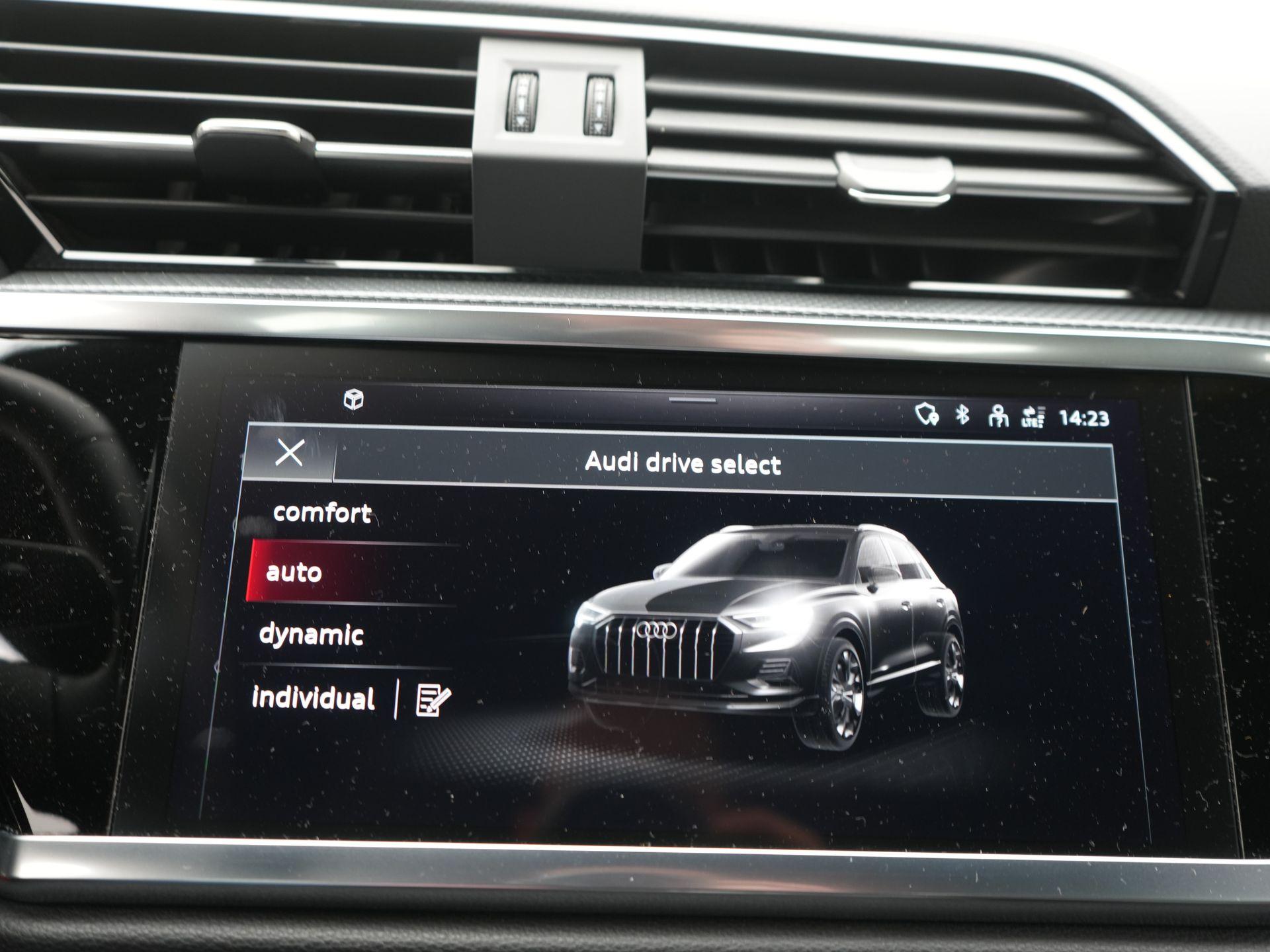 Foto van Audi Q3 E-tron