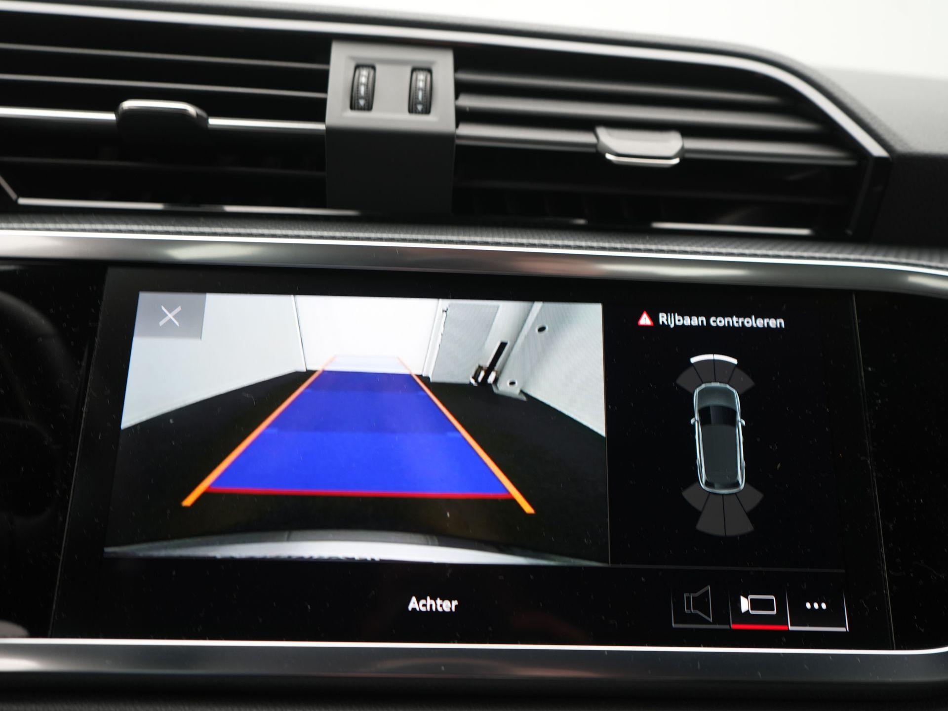 Foto van Audi Q3 E-tron