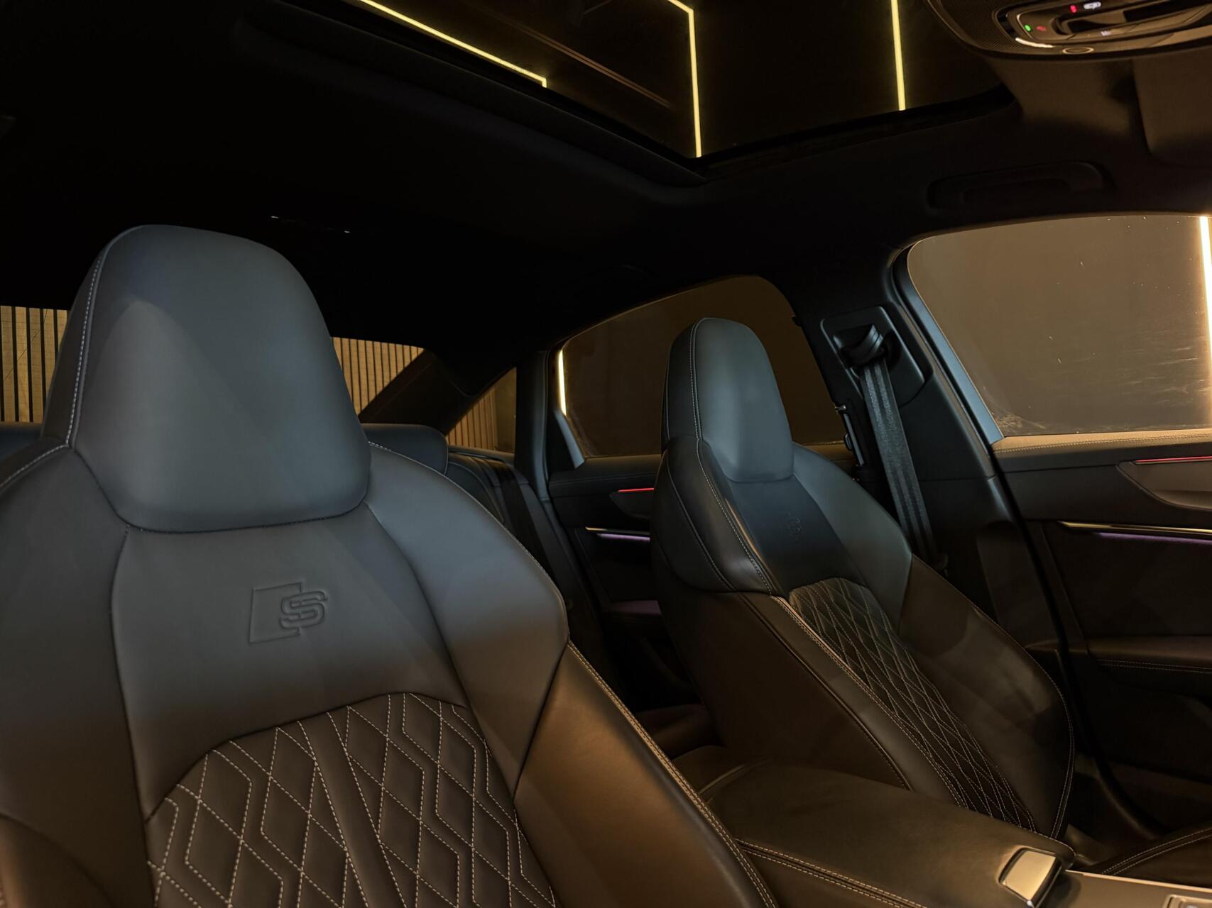 Foto van Audi A6 55 TFSI E