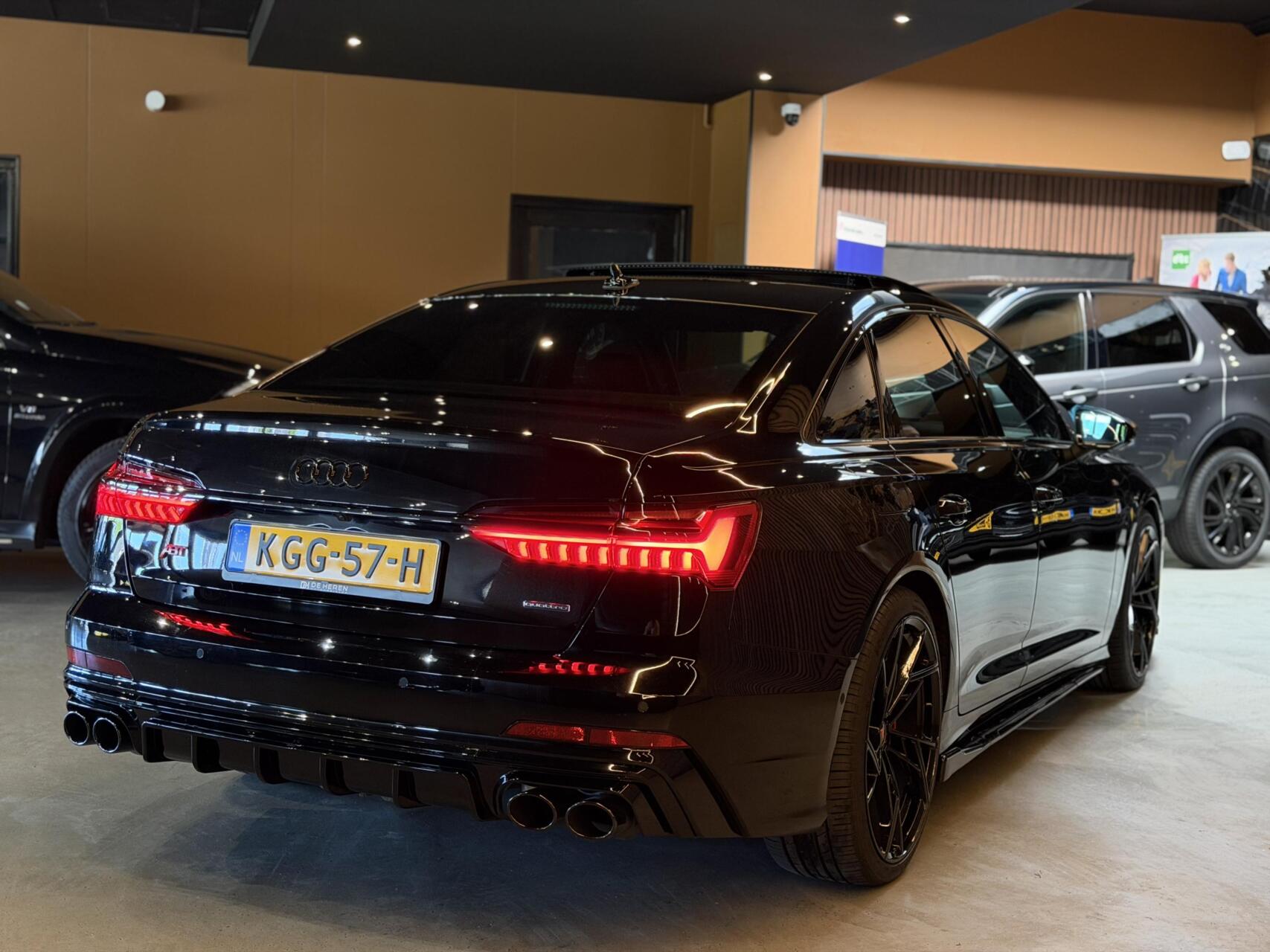 Foto van Audi A6 55 TFSI E