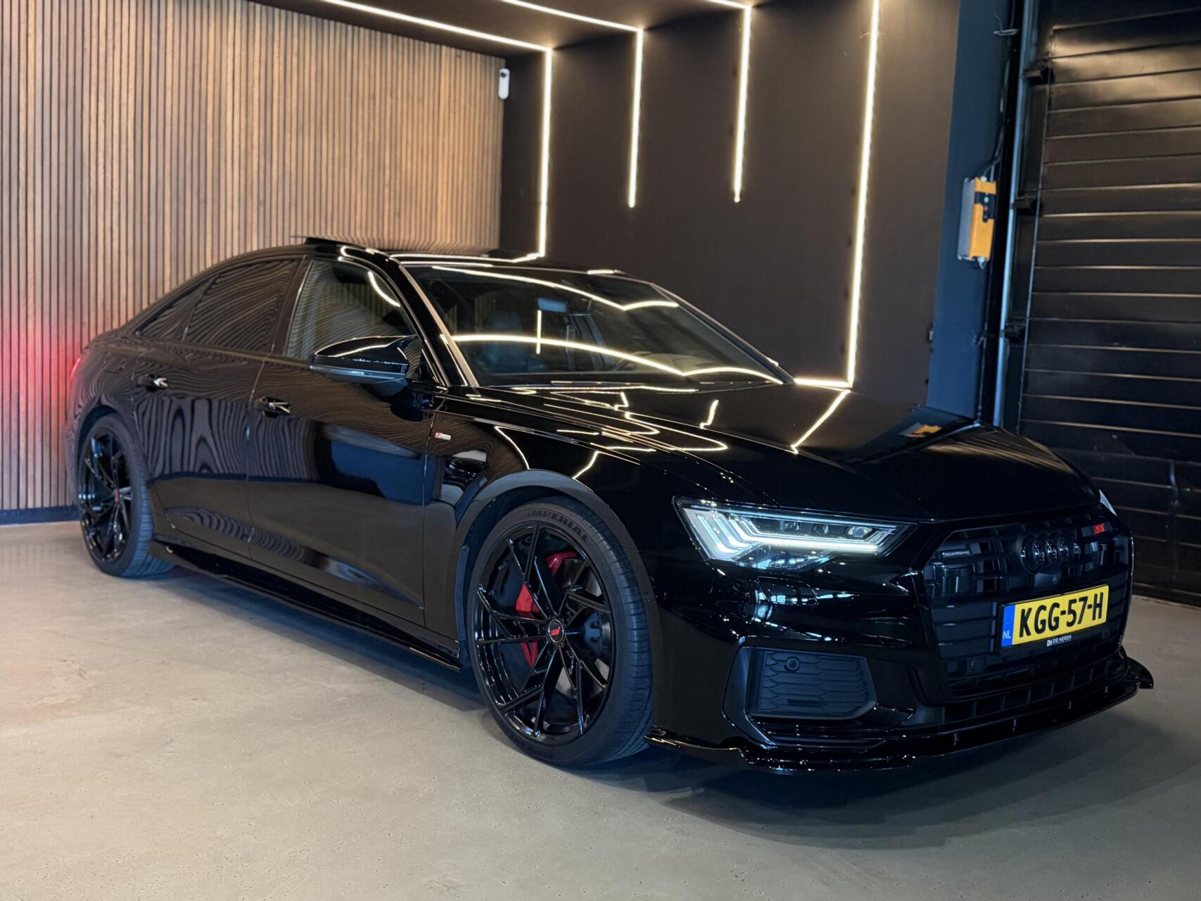 Foto van Audi A6 55 TFSI E