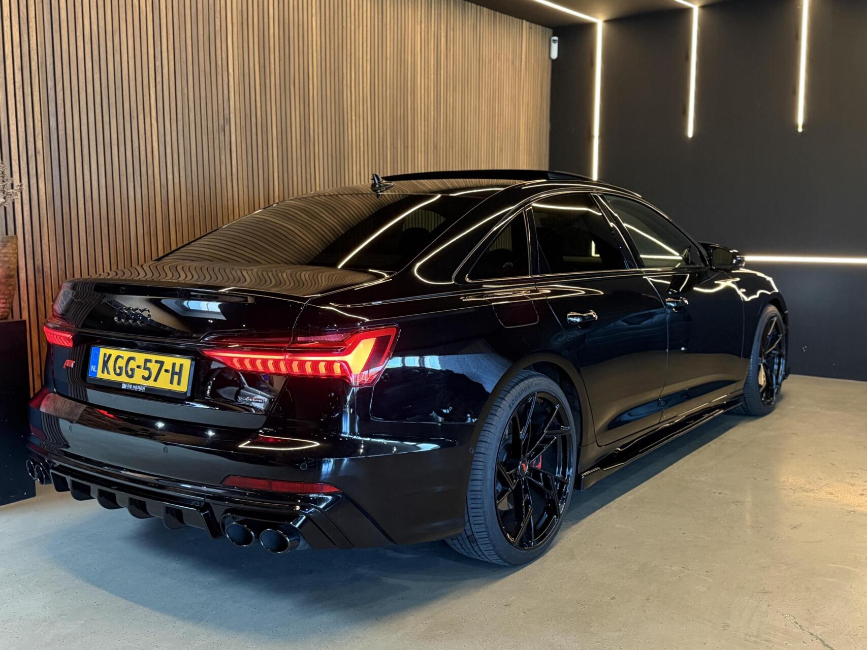 Foto van Audi A6 55 TFSI E