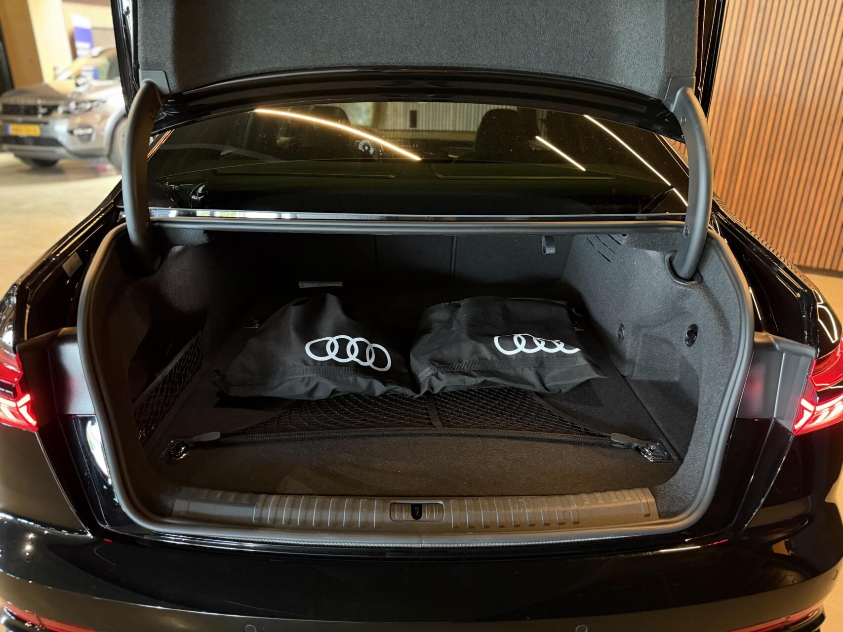 Foto van Audi A6 55 TFSI E