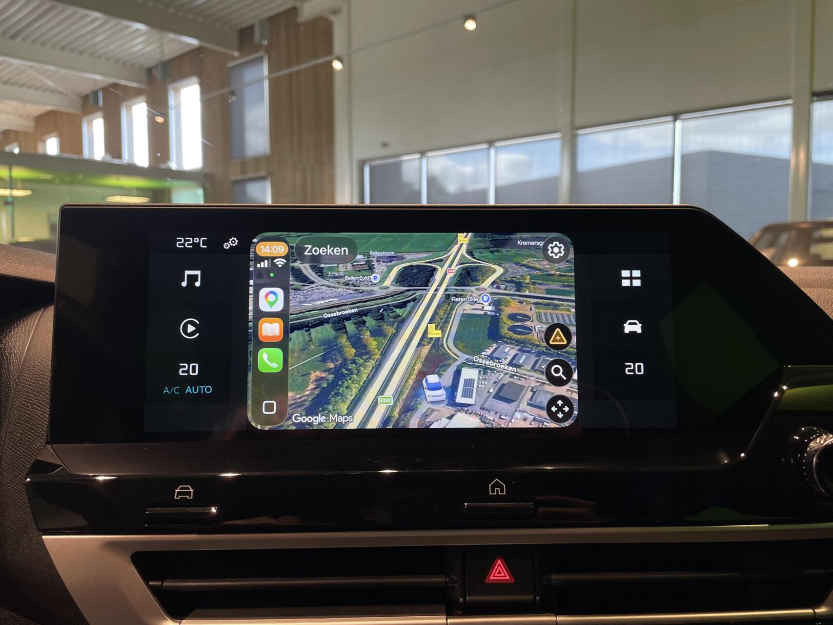 Foto van Citroen E-c4