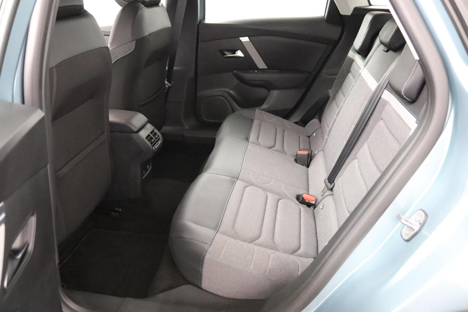 Foto van Citroen E-c4