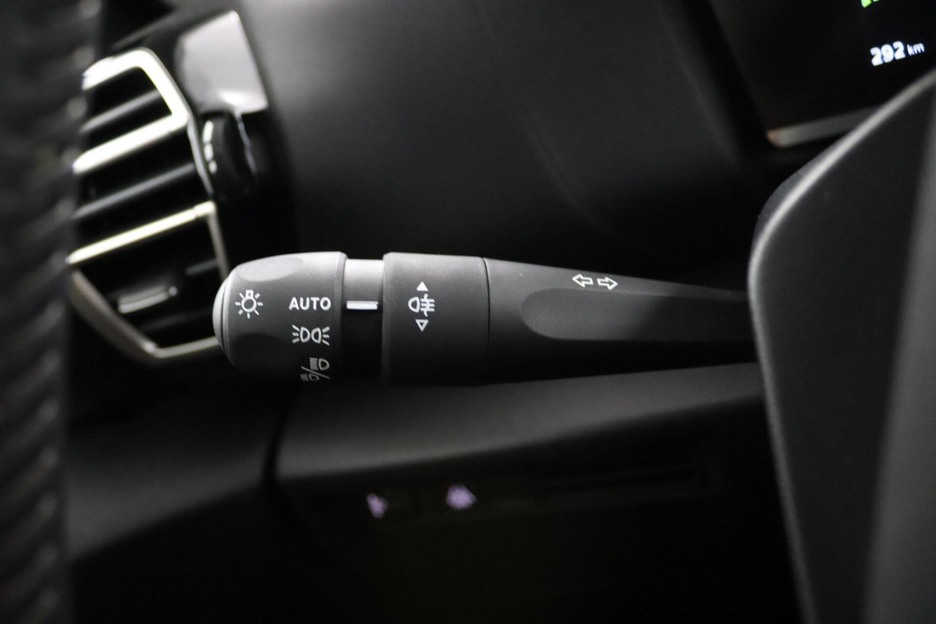 Foto van Citroen E-c4