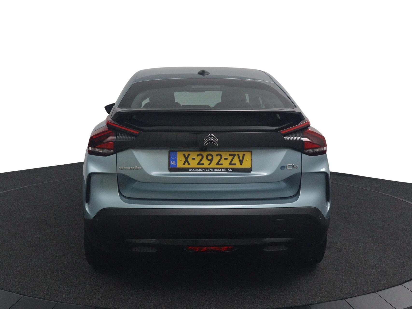 Foto van Citroen E-c4