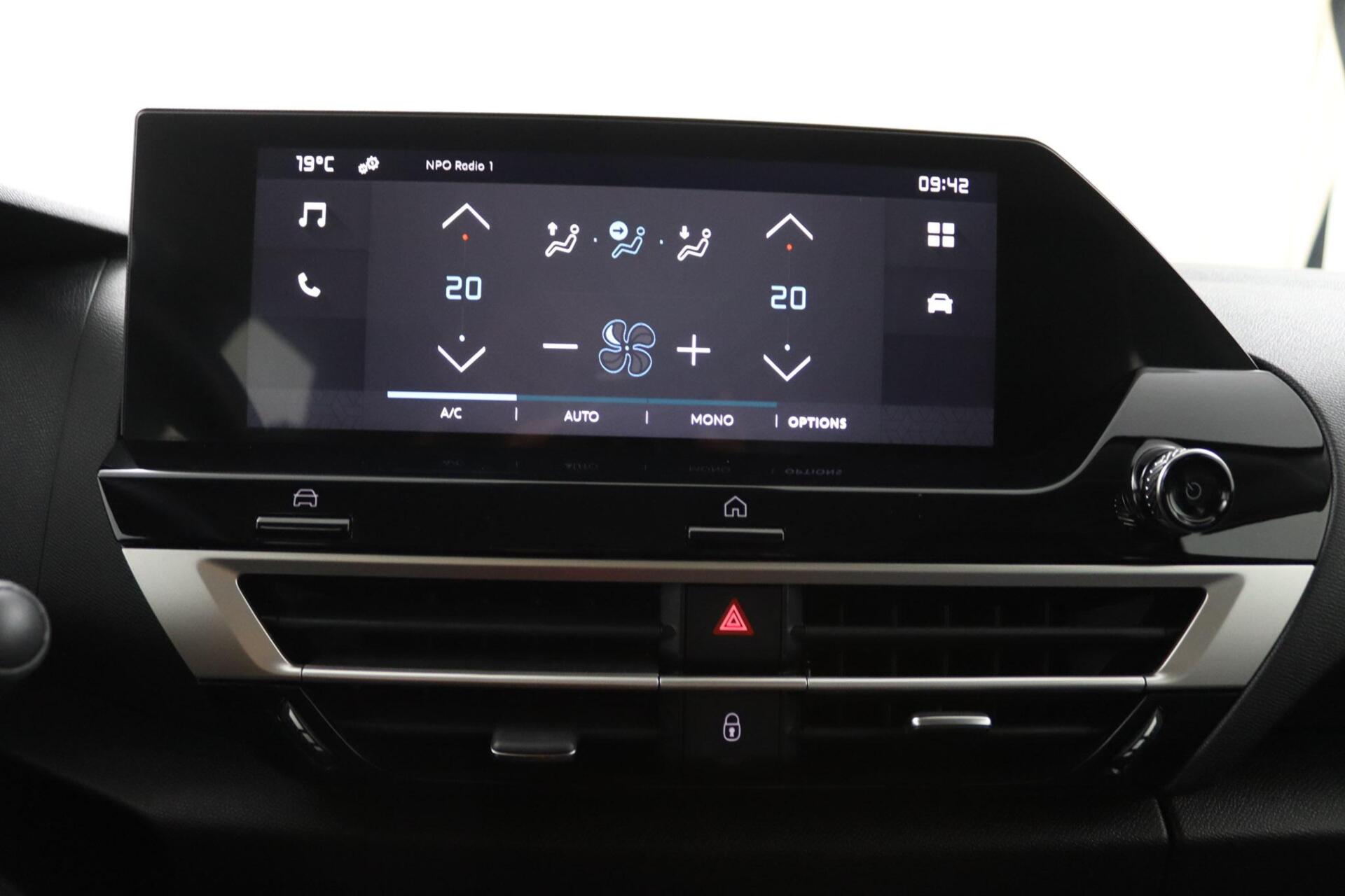 Foto van Citroen E-c4