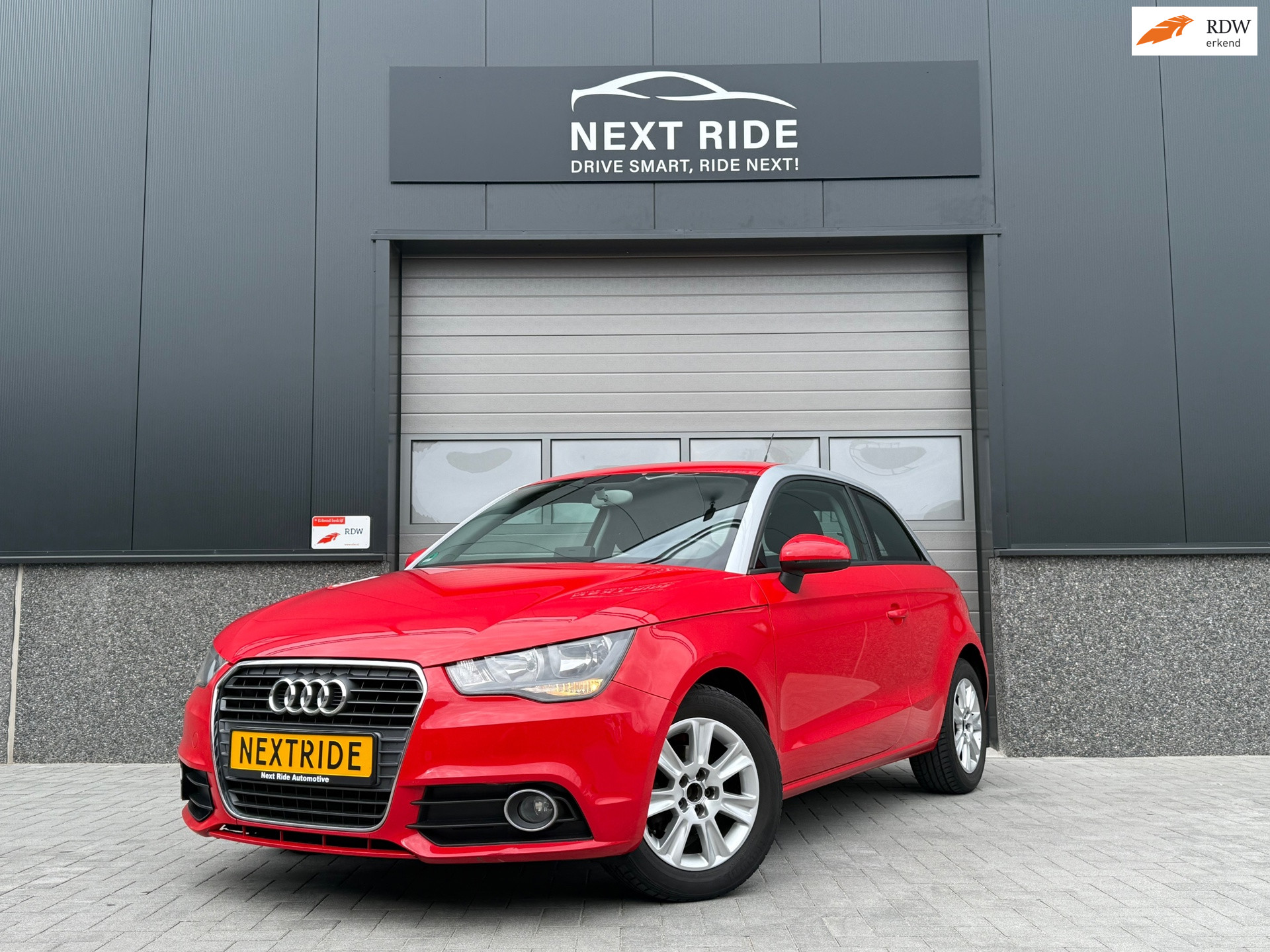 Audi Audi A1 1.2 TFSI Ambition Pro Line | Airco | Stoelverwarming | Bluetooth |APK 04/28 | Onderhoudshistorie 2011 - voorkant