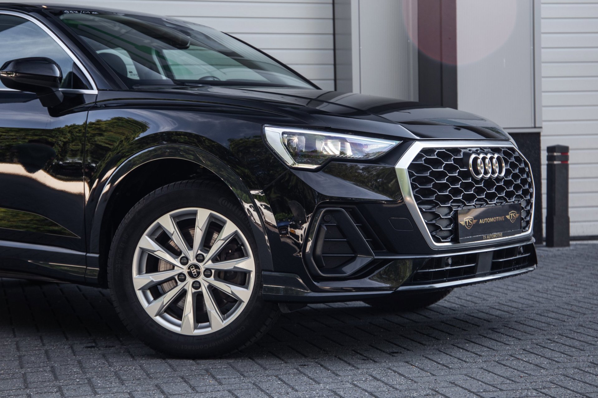 Foto van Audi Q3 Sportback E-tron