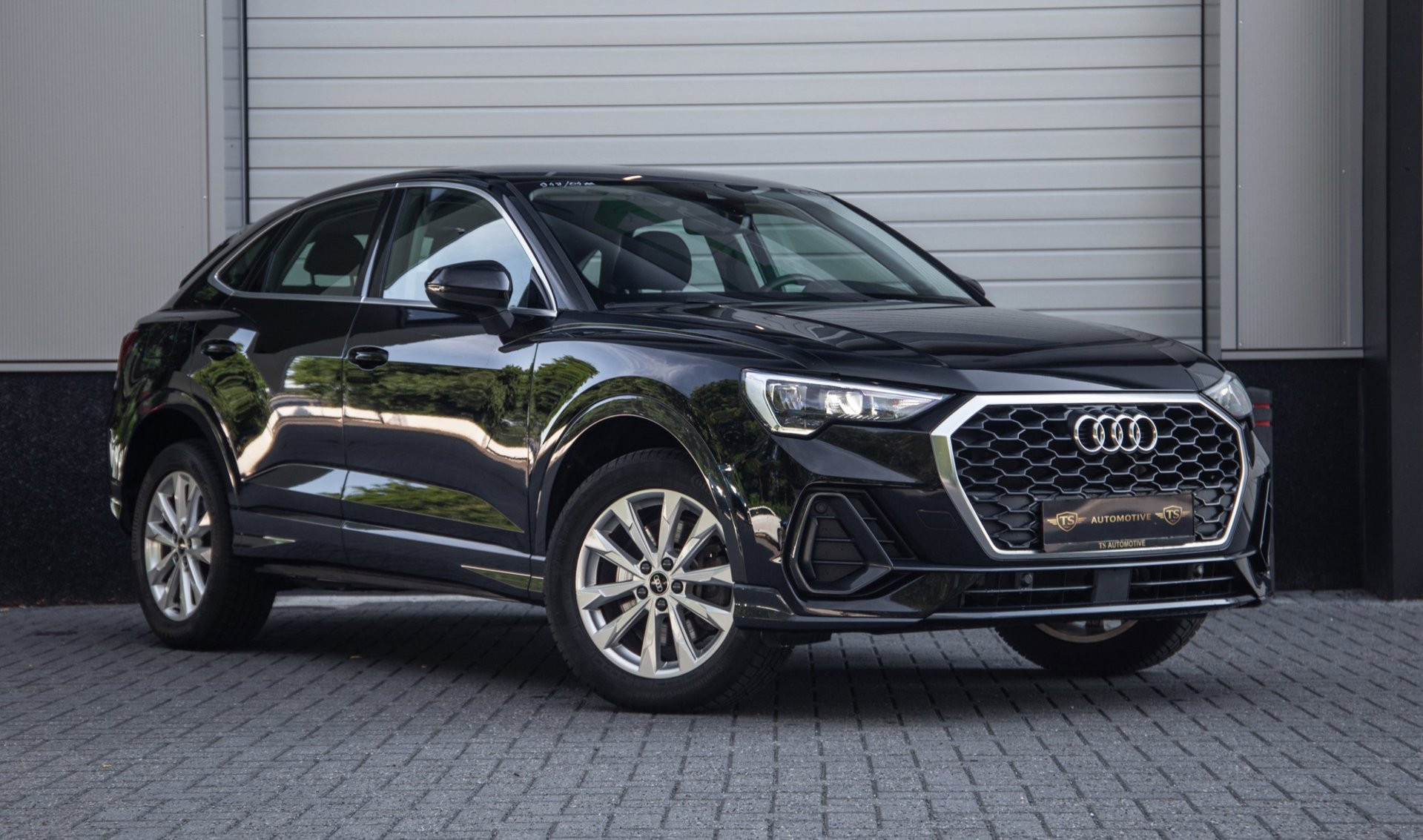 Audi Q3 Sportback E-tron 45 TFSI e Advanced Edition / SOH 86% / DAB / Cruise Control 2022 - voorkant