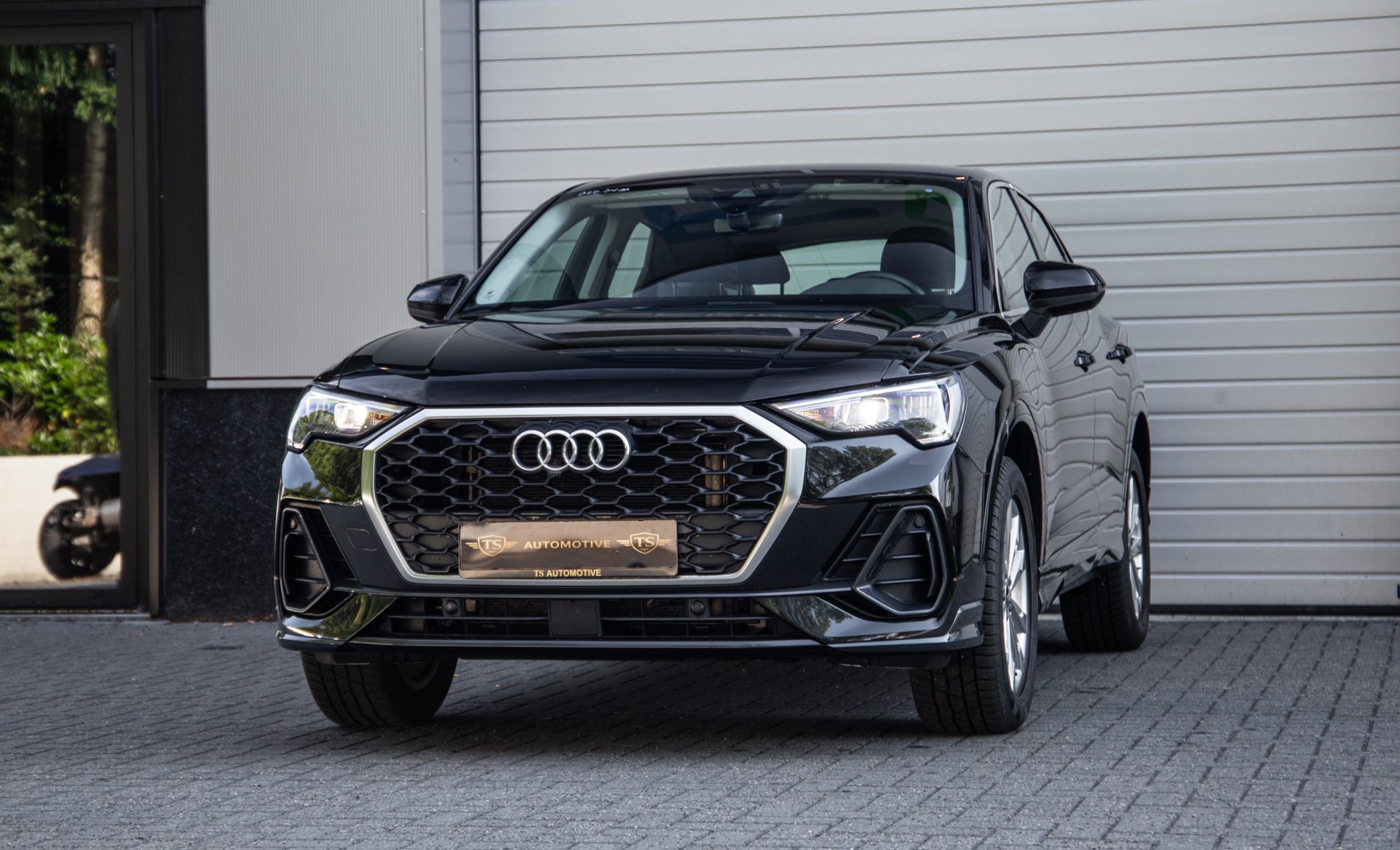 Foto van Audi Q3 Sportback E-tron