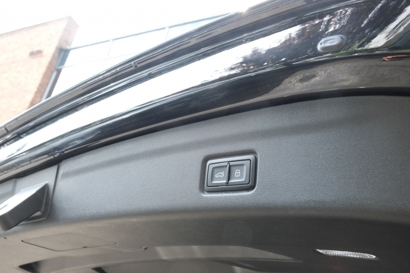 Foto van Audi Q6 Suv E-tron Performance